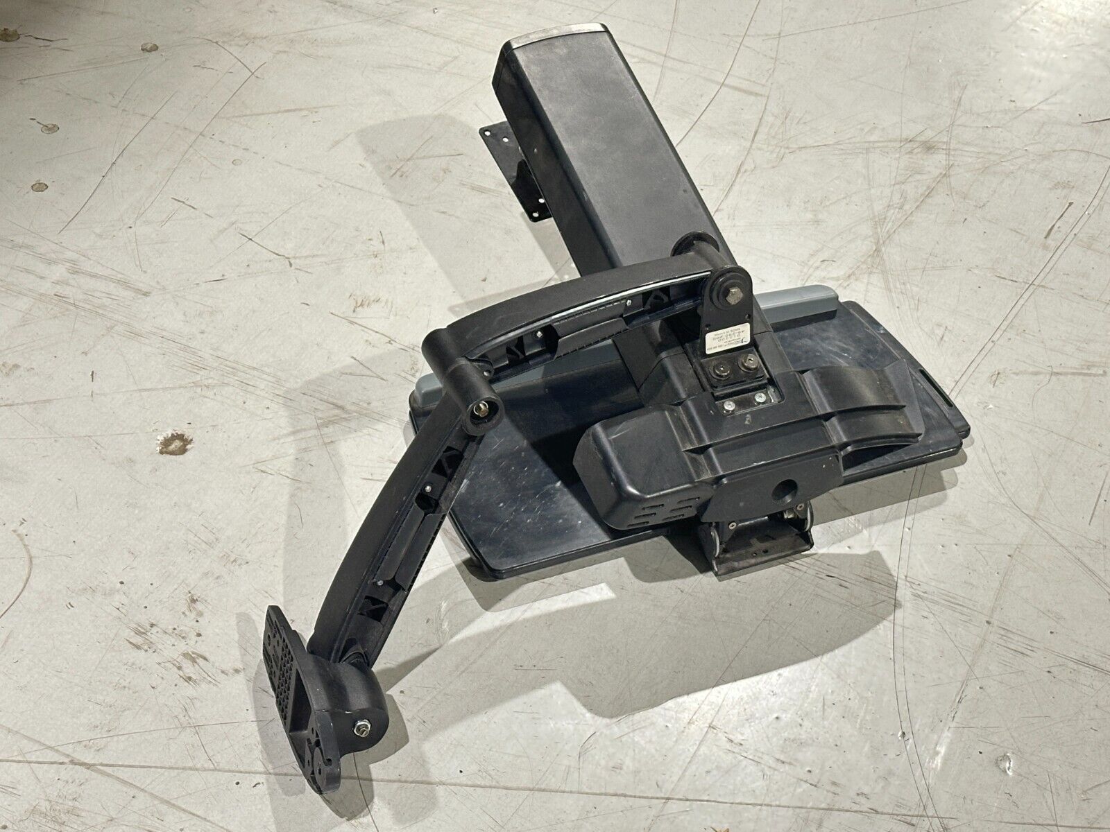 Ergotron 45-230-200 200 Series Combo Arm for 24" Monitor and Keyboard Mouse Tray - Maverick Industrial Sales