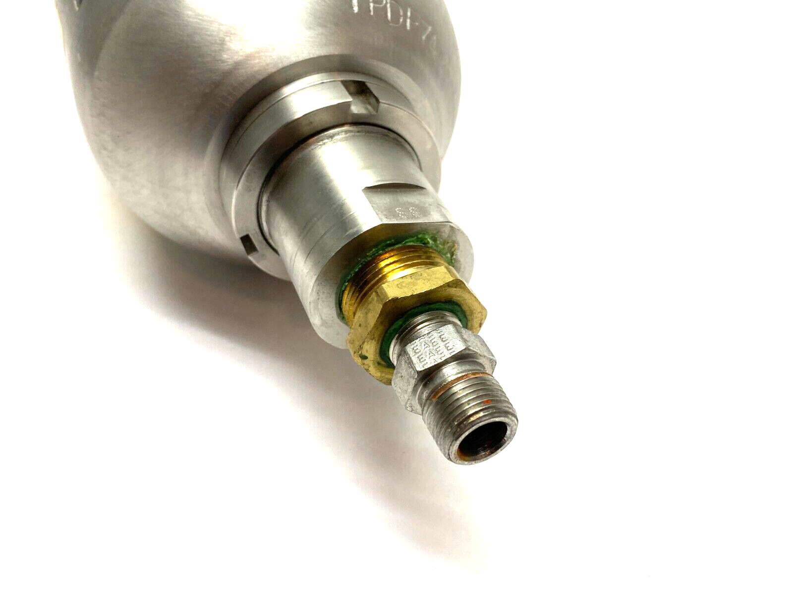 Accumulators Inc A1QTTBG2100AS High Pressure Accumulator 1 Qt 2,000psi 3/4" NPT - Maverick Industrial Sales