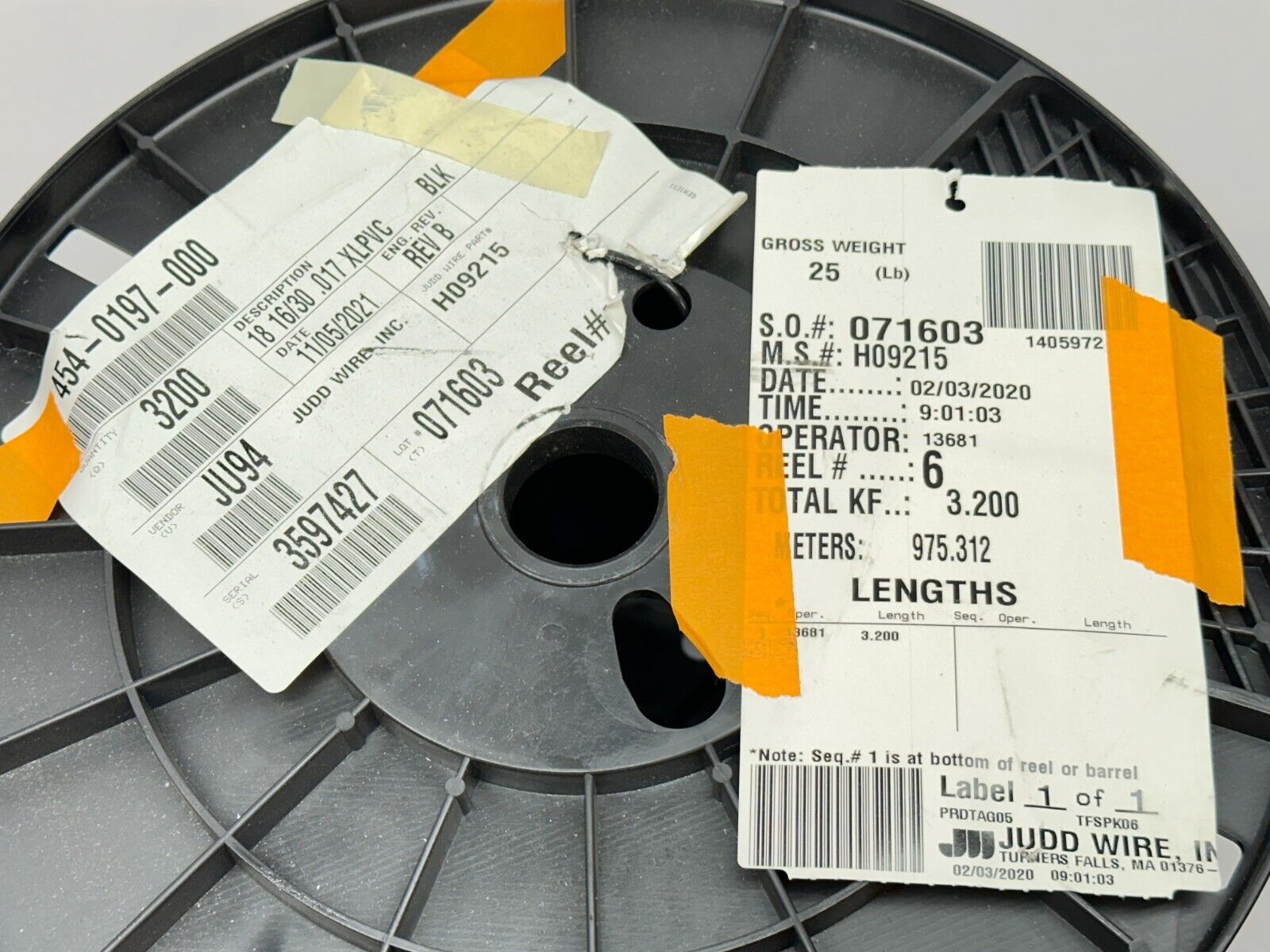 Judd Wire 454-0197-000 18AWG 16/30 .017 XLPVC H0915 3200ft Spool 1250ft LEFT - Maverick Industrial Sales