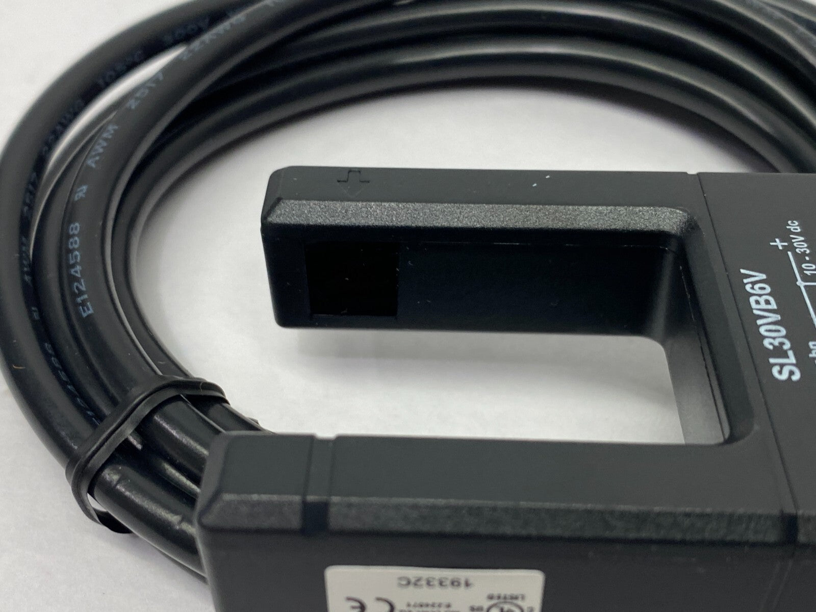 Banner SL30VB6V Forked Slot Sensor 30mm Width, 1 NPN, 1 PNP, 56565 - Maverick Industrial Sales