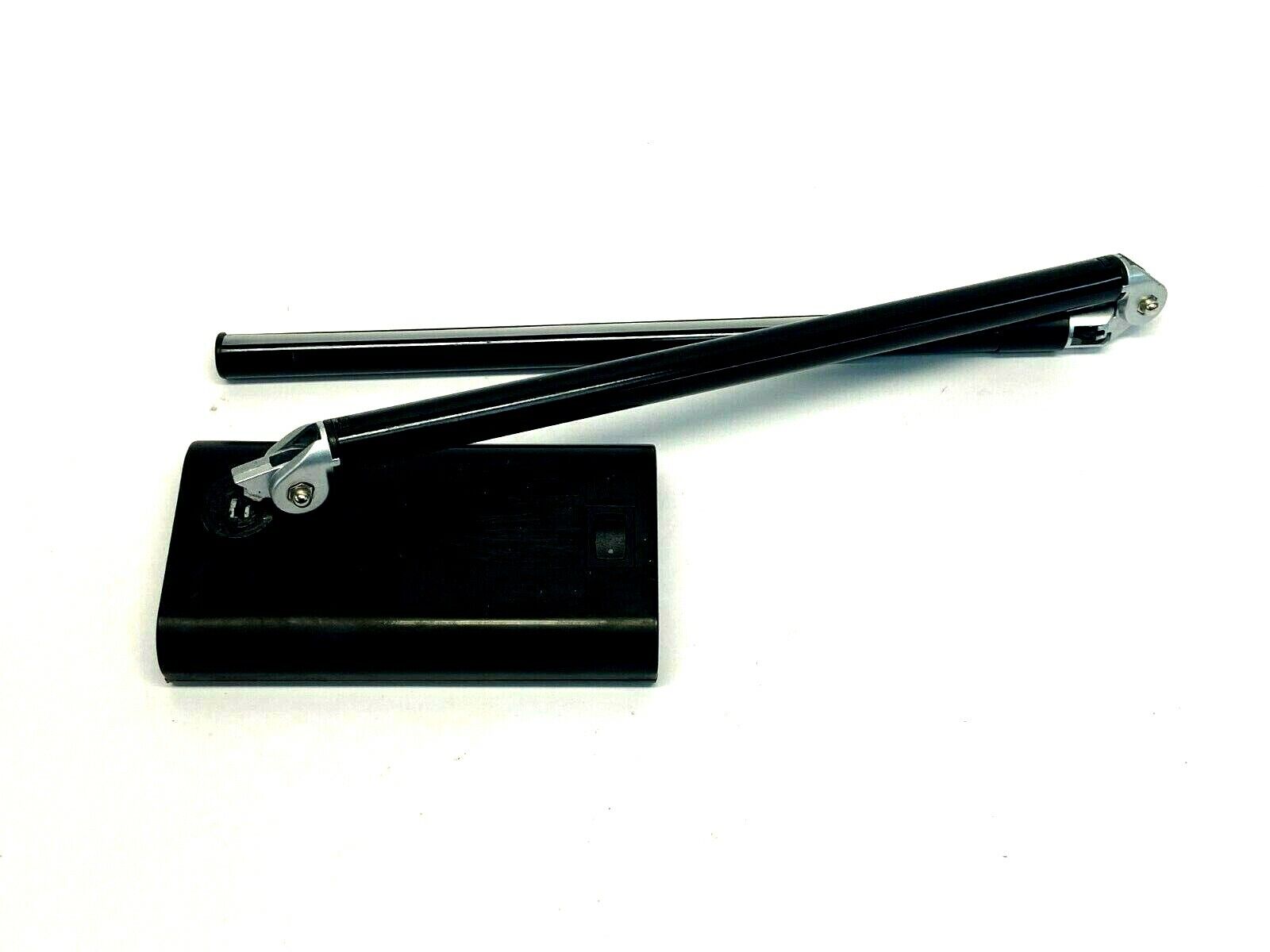 Victory Light VSL392N Black Adjustable Arm LED Desk Lamp 120V 0.3A - For parts or not working - Maverick Industrial Sales