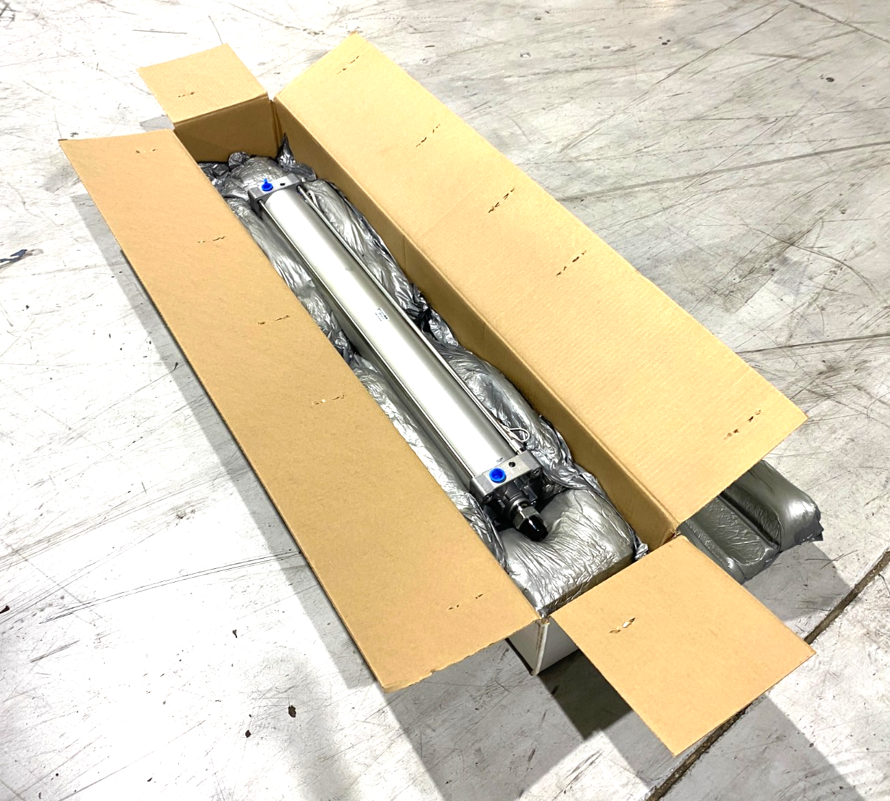 SMC MDBB100-800Z-M9BAM Tie Rod Base Cylinder 800mm Stroke - Maverick Industrial Sales