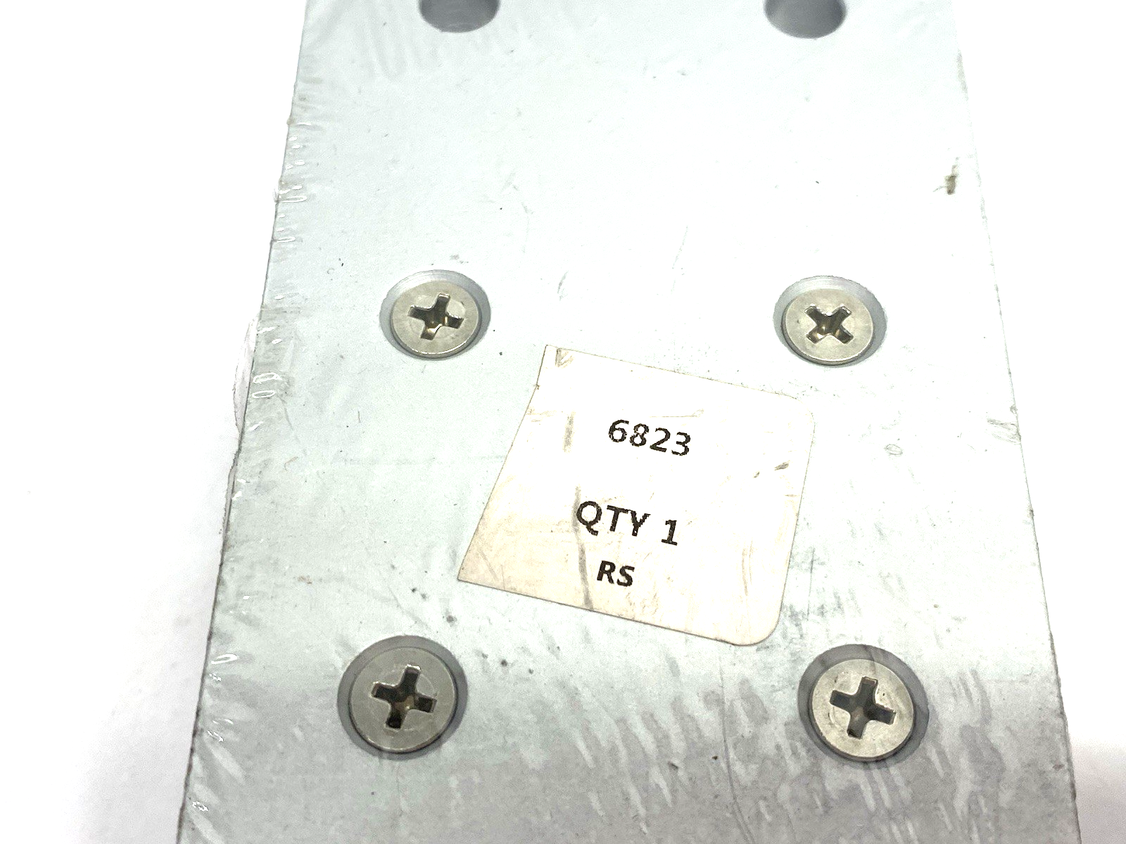 6823 | 80/20 Double Flange Short Standard Linear Bearing, 15 Series, 4 Slot Mount - New - Maverick Industrial Sales
