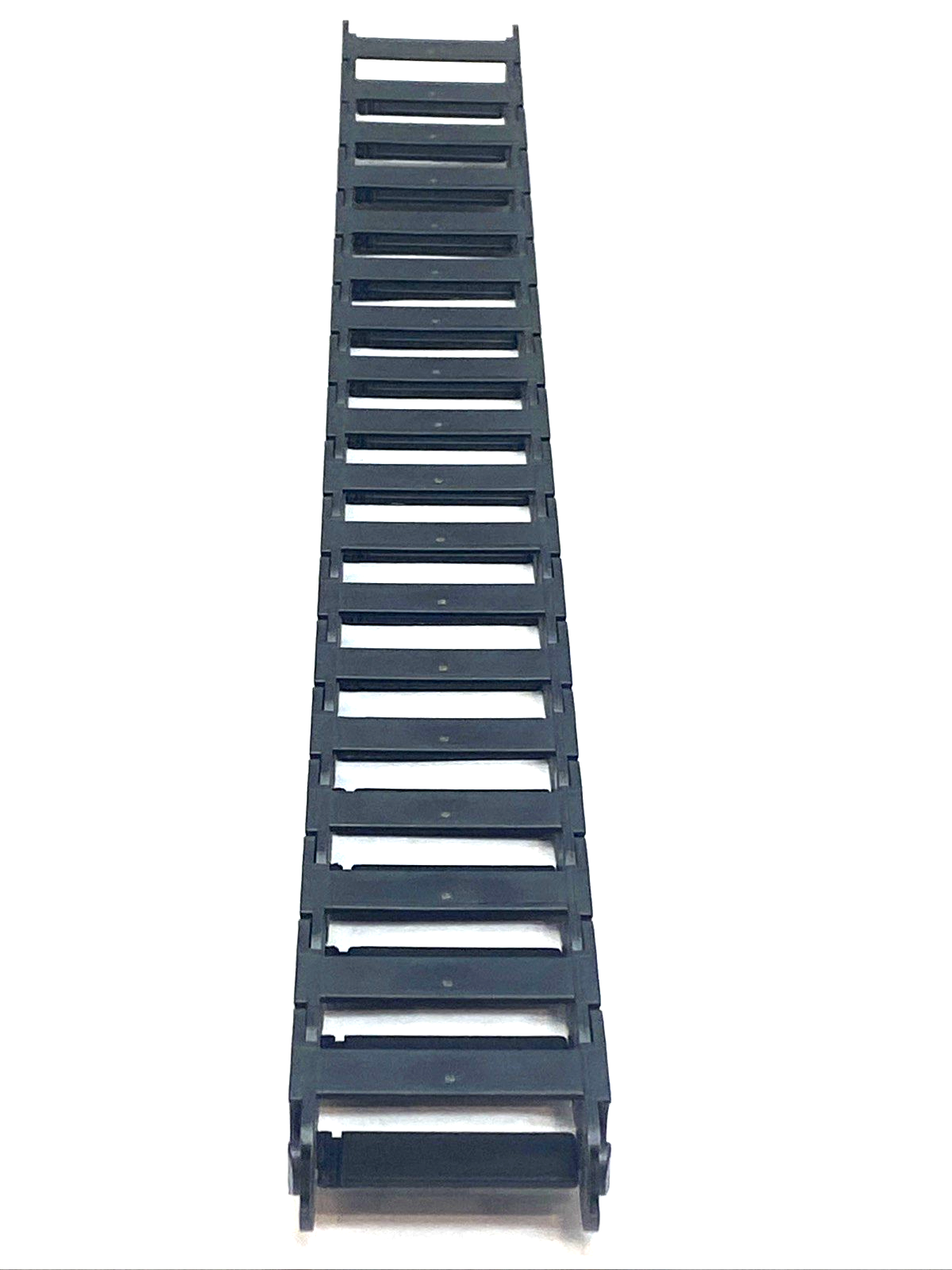 45744519