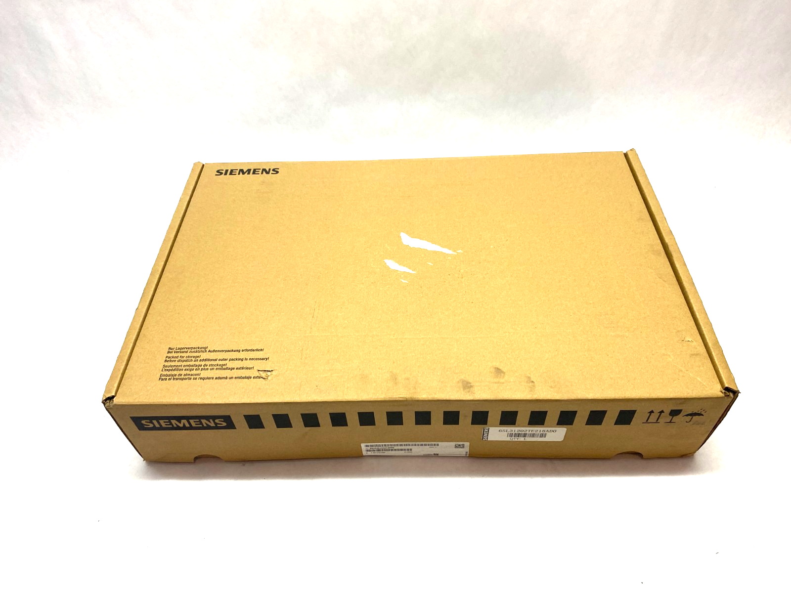 Siemens 6SL3120-2TE21-8AD0 SINAMICS S120 Double Motor Frequency Converter - Maverick Industrial Sales