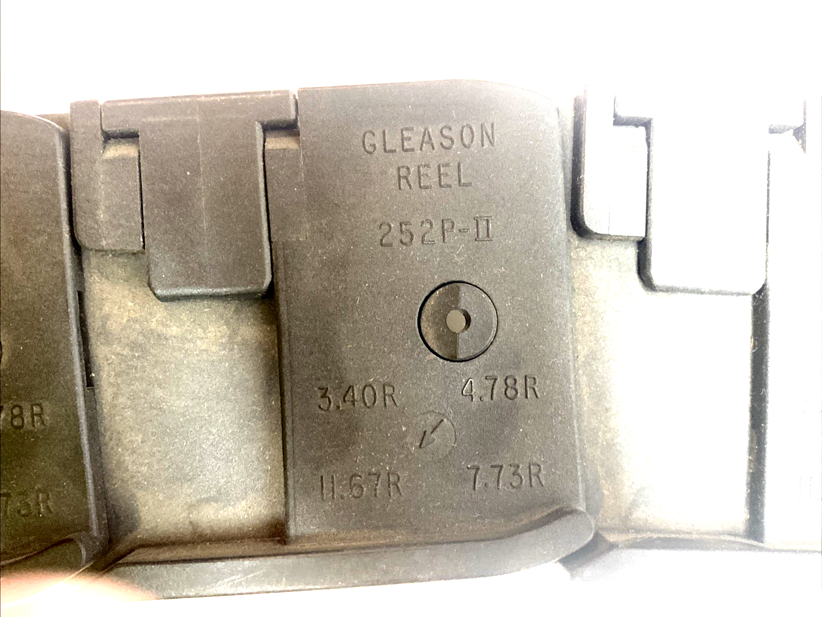 Gleason Reel 252P-II Energy Chain Cable Carrier 25 Links - Maverick Industrial Sales