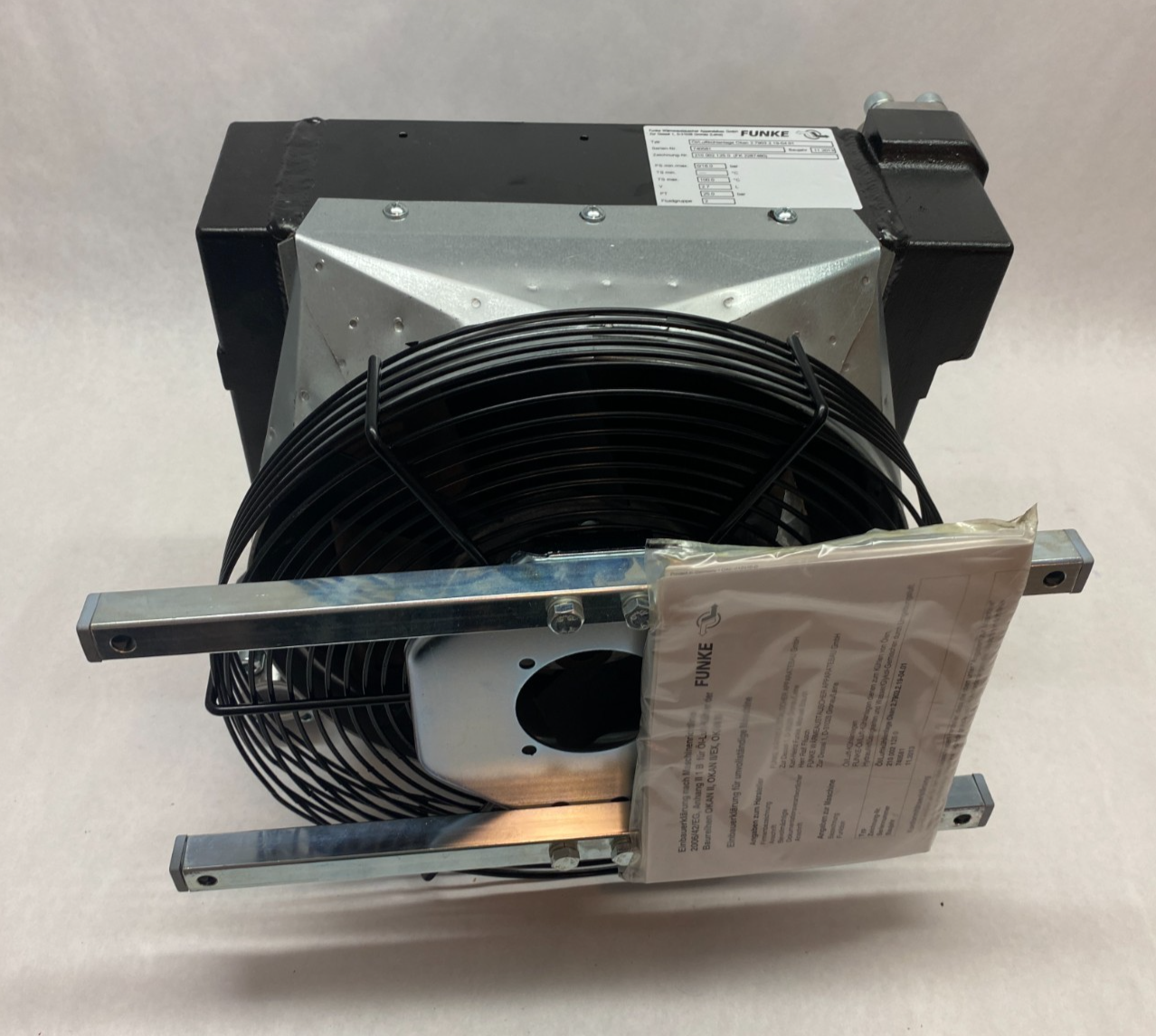FUNKE 2.7903.2.19-04.01 Oil/Air Cooling Unit OKAN 2.79 Size 02 AC 210 002 125 0 - Maverick Industrial Sales