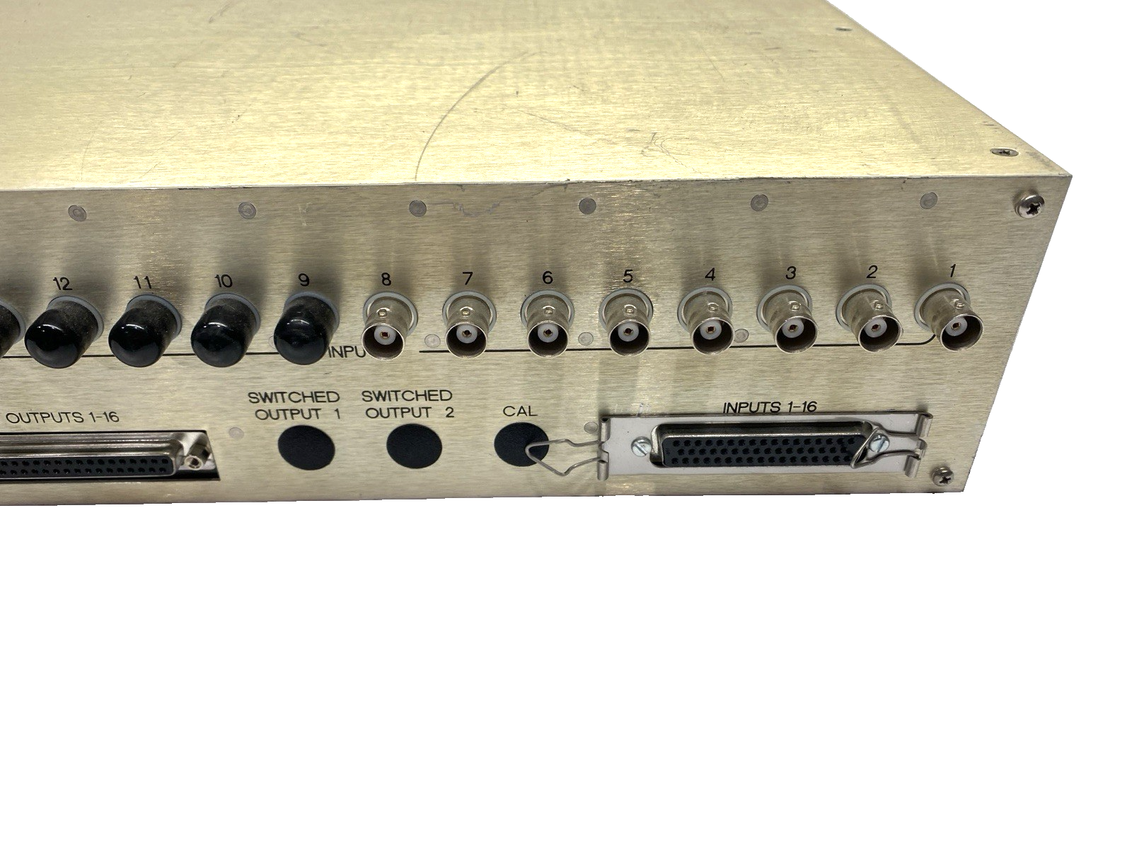 PCB Piezotronics 481 Sensor Signal Conditioner 240V 50/60Hz - Maverick Industrial Sales