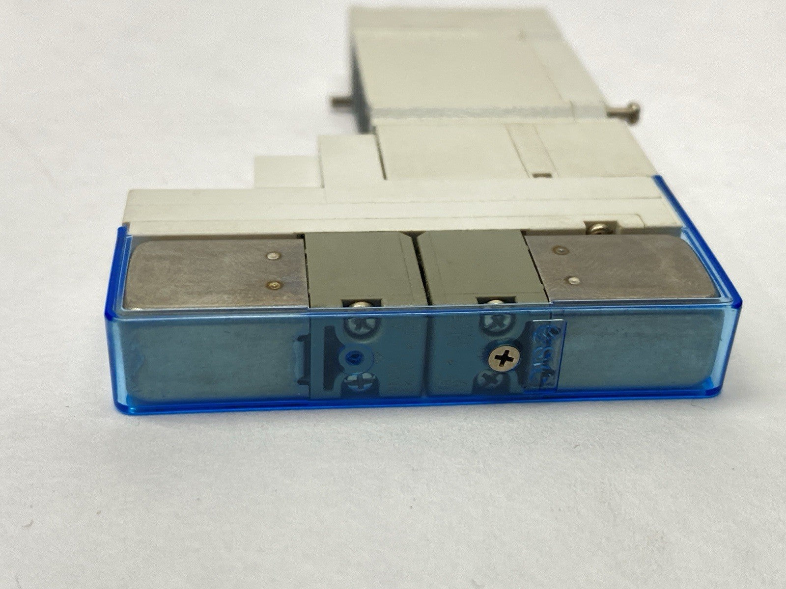 SY3201K-5U1 | SMC Pneumatic 5-Port Solenoid Valve - Used - Maverick Industrial Sales