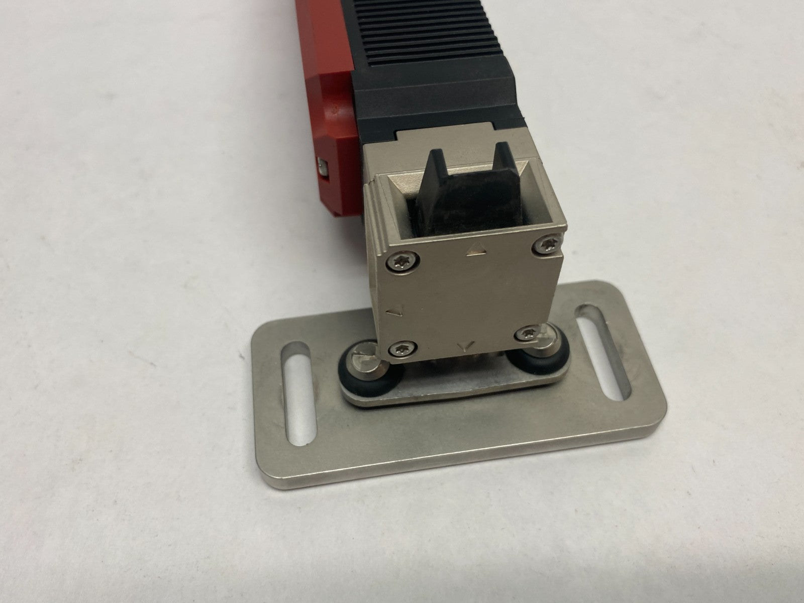 Euchner CTP-L2-AR-M-HA-AZ-SH-123369 Transponder-Coded Interlock Safety Switch - Maverick Industrial Sales
