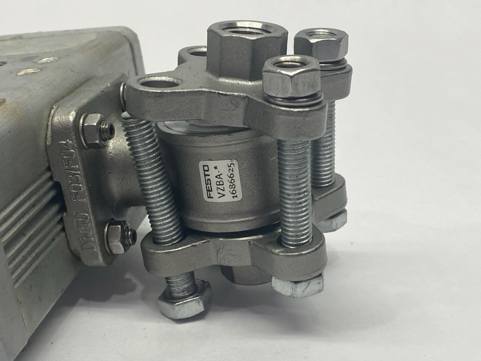 Festo VZBA-1/4"-GG-63-T-22-F0304-V4V4T-PP15-R-90-C Ball Actuator Unit 1809651 - Maverick Industrial Sales