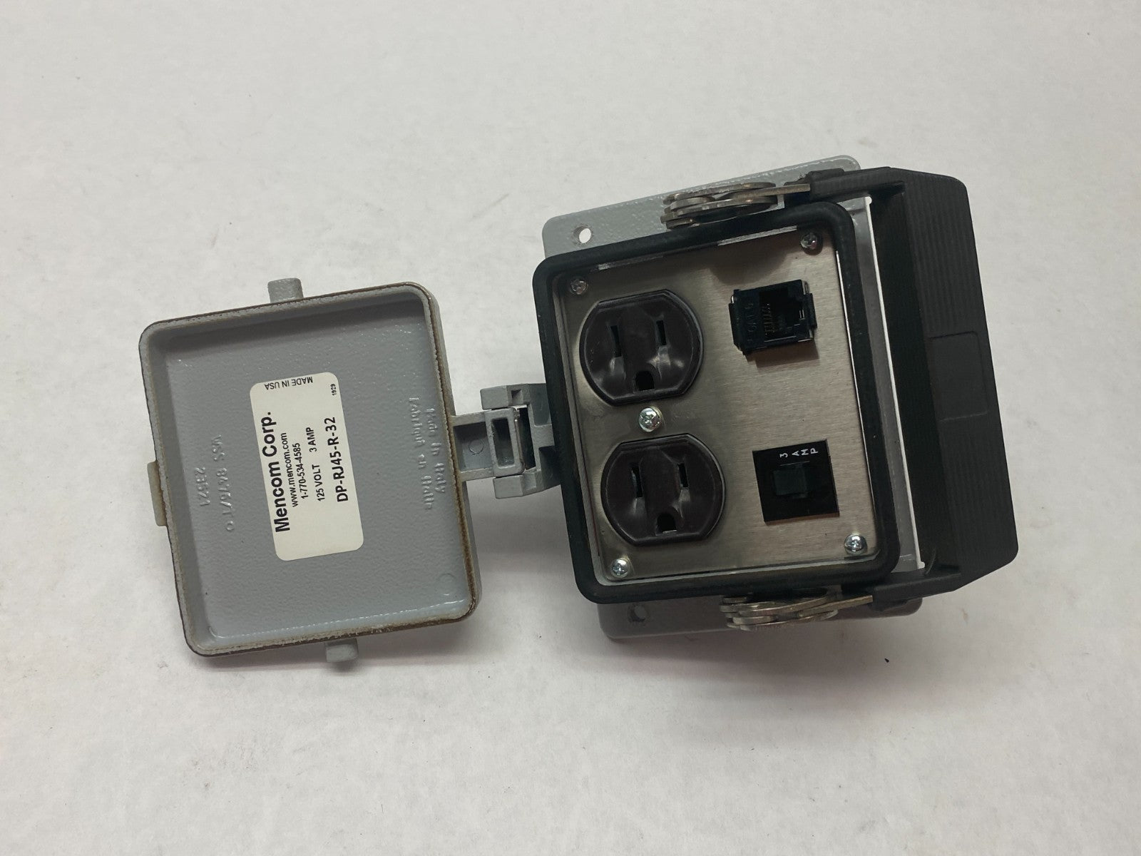 Mencom DP-RJ45-R-32 Panel Interface Connector Module, Duplex Outlet - Maverick Industrial Sales