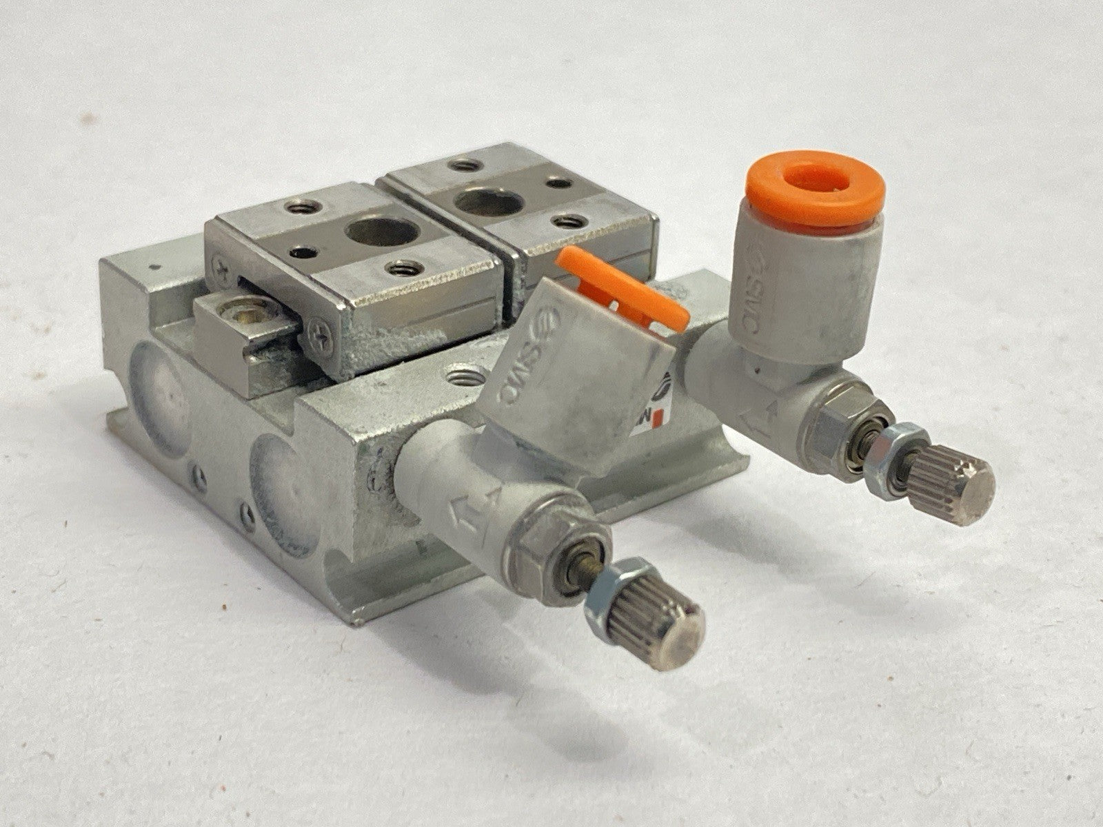 MHF2-8DR | SMC Pneumatic Gripper 8mm Bore Short Stroke - Used - Maverick Industrial Sales