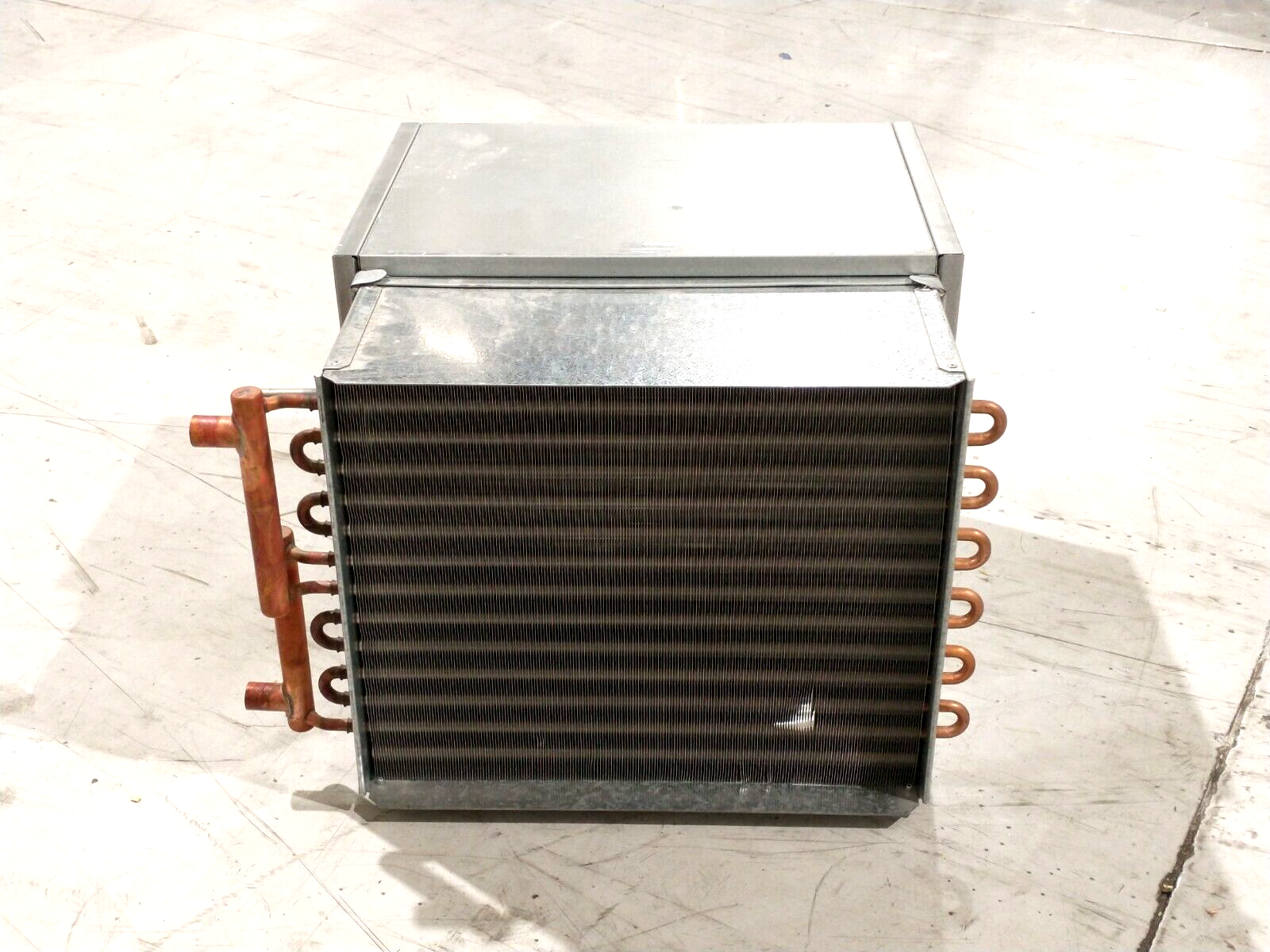Trane VCWF12000A0DD00F00001L0000000000 VARITRANE Variable Volume Unit 12" w/Heat - Maverick Industrial Sales