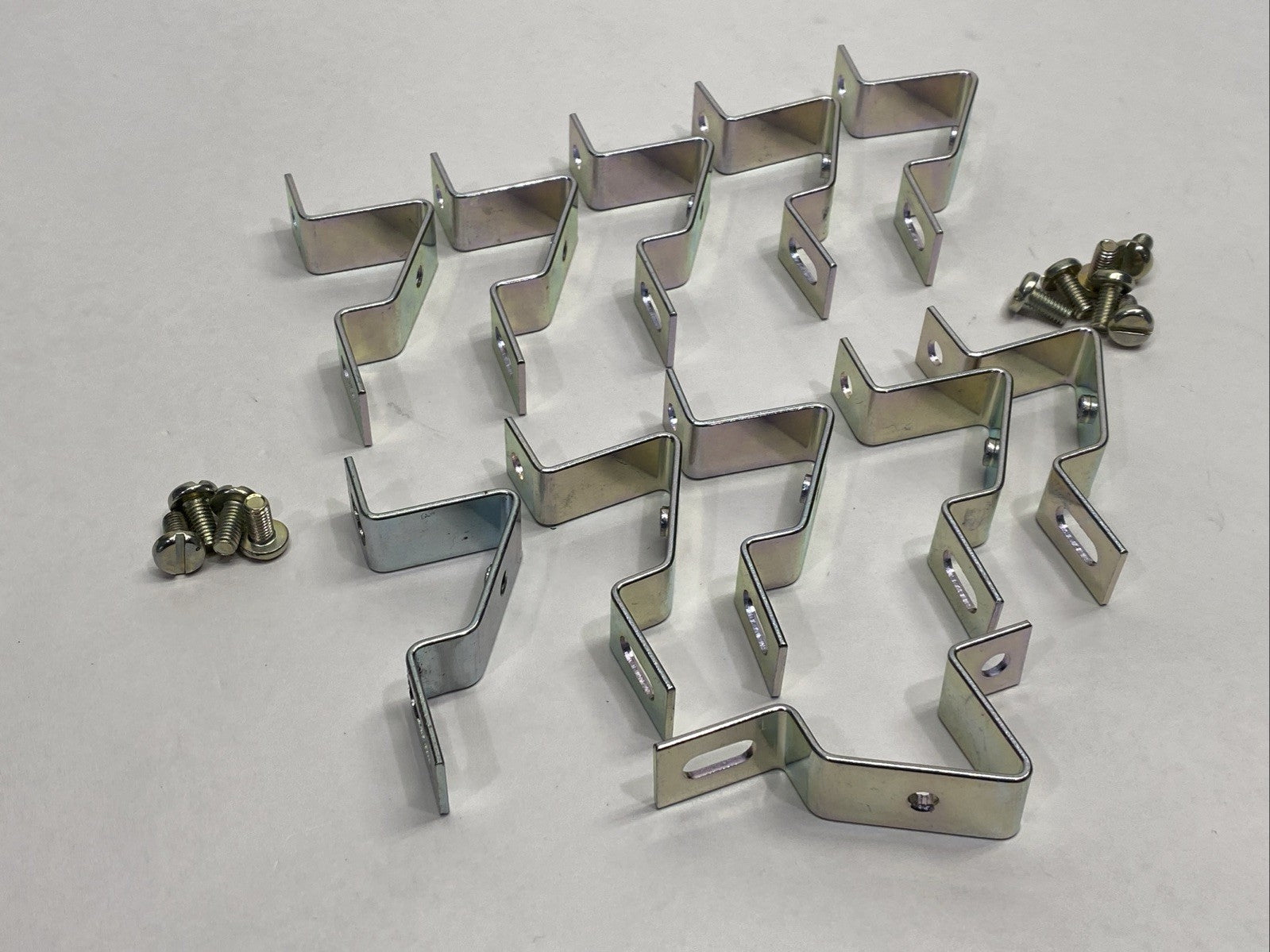 Phoenix Contact BG/S Angled Brackets 1201086 LOT OF 11 - Maverick Industrial Sales