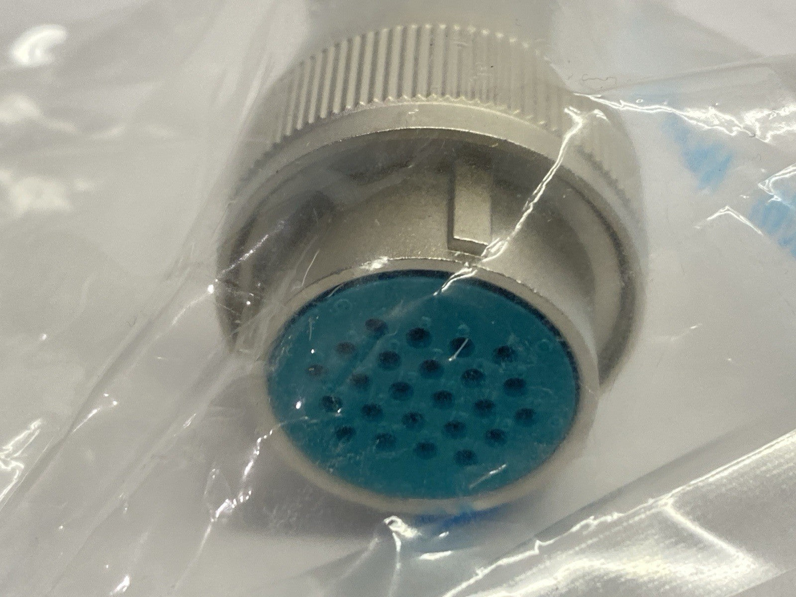 JAE SRCN6A25-24S Circular Connector Plug Female 24-Position - Maverick Industrial Sales