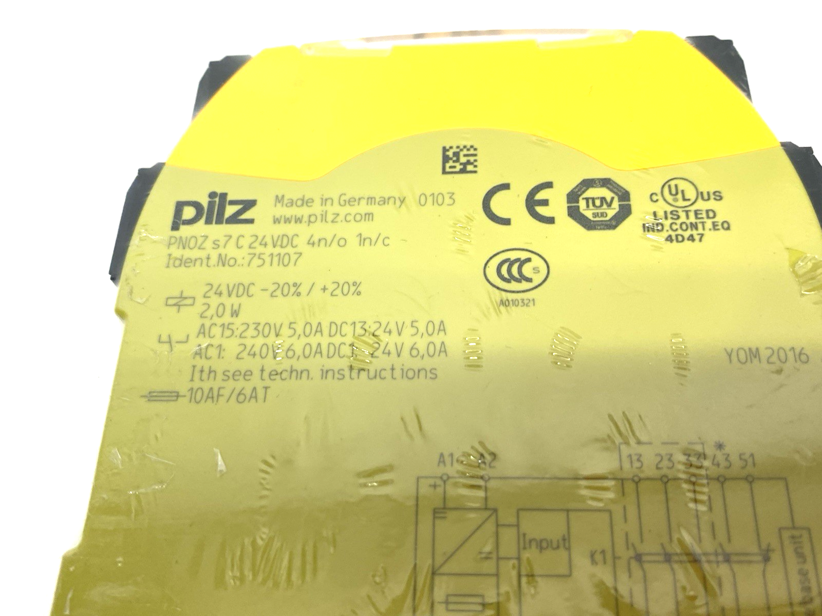 Pilz 751107 Sigma Contact Expansion Safety Relay PNOZ s7 C 24VDC 4 n/o 1 n/c - Maverick Industrial Sales