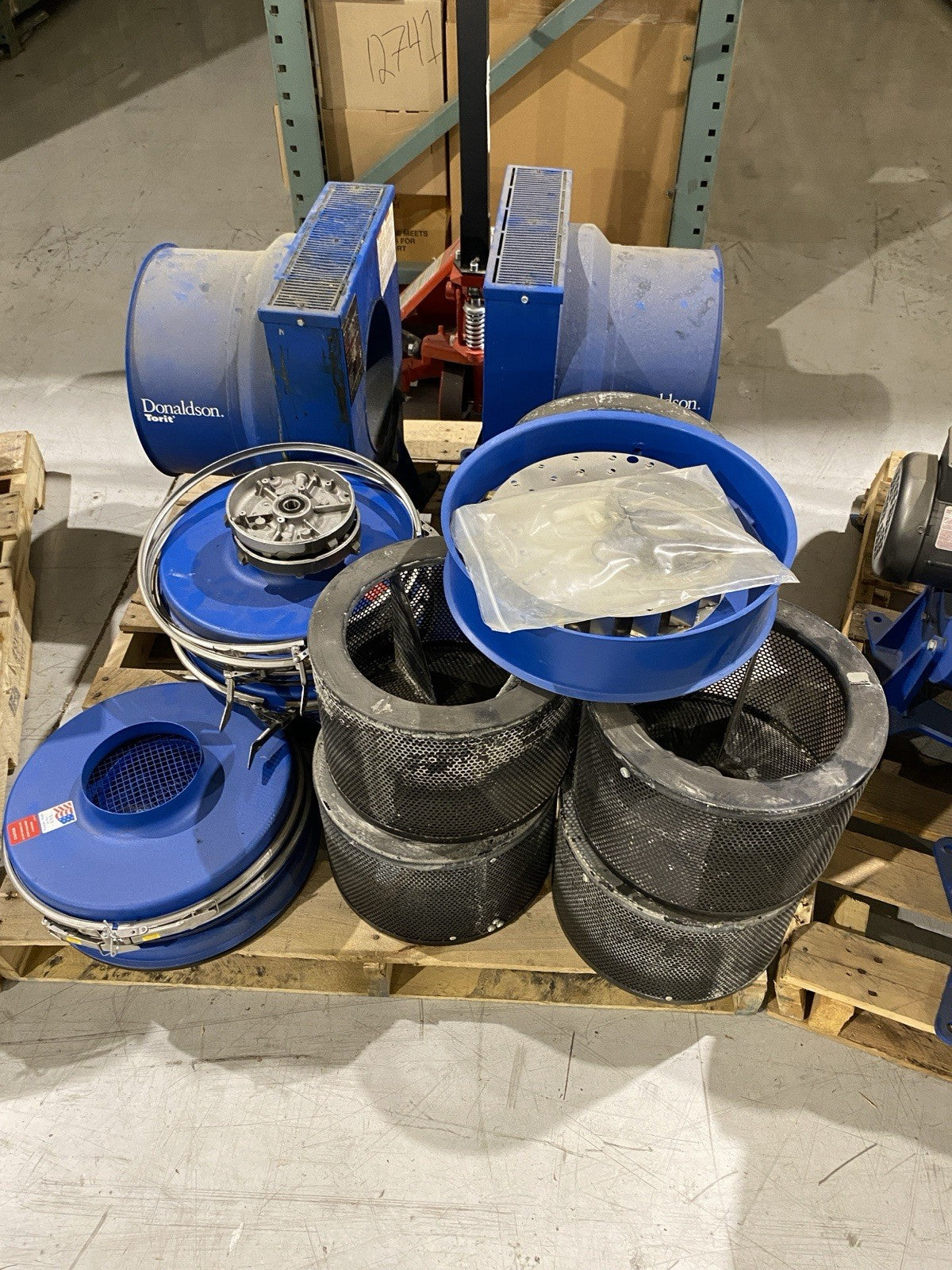 E-500 | Lot of 9 Donaldson Torit Centrifugal Mist Separator with Parts. For Repair - For parts or not working - Maverick Industrial Sales