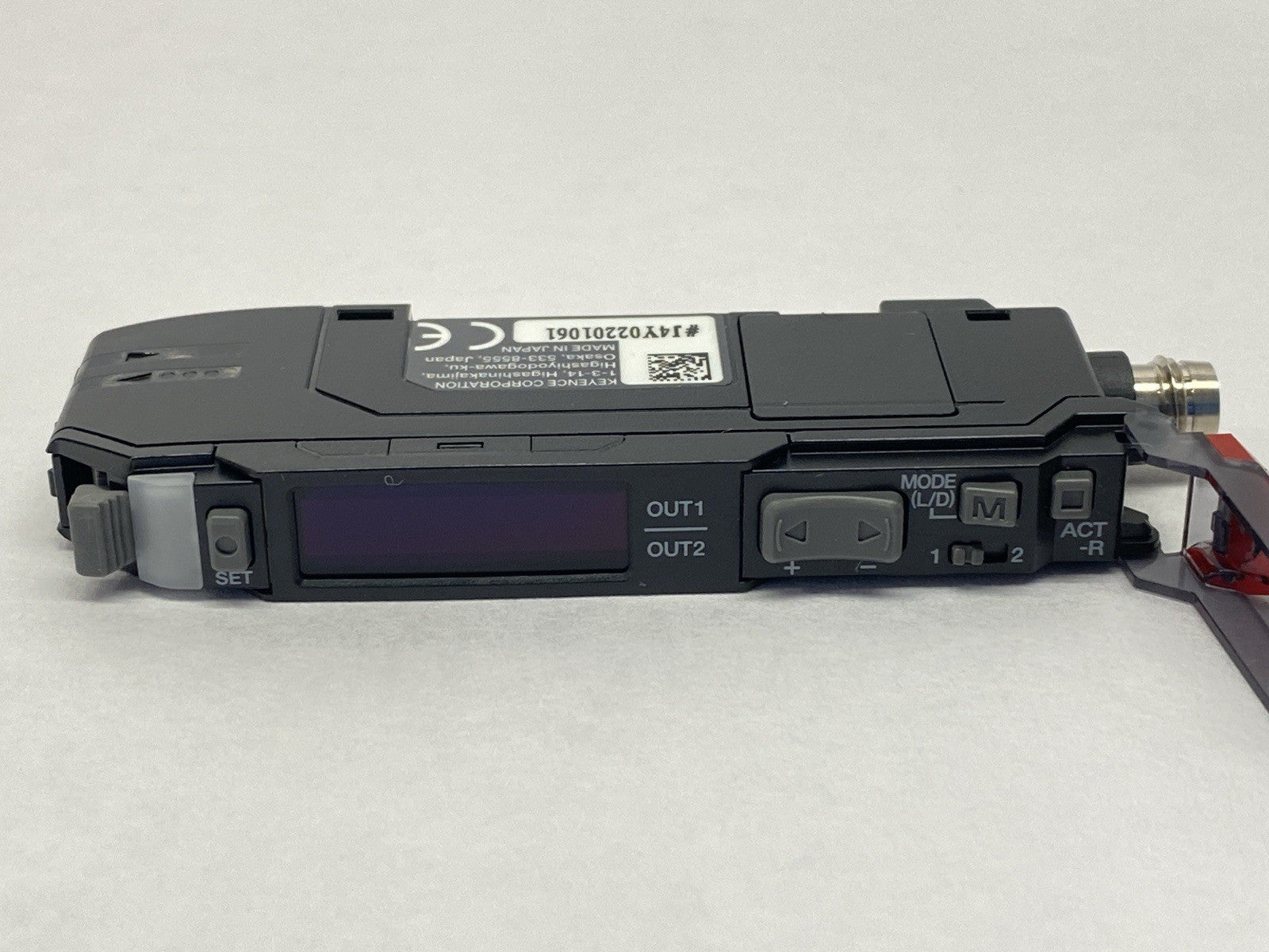 Keyence FS-N41C Digital Fiber Optic Sensor Main Unit M8 Connector Type - Maverick Industrial Sales