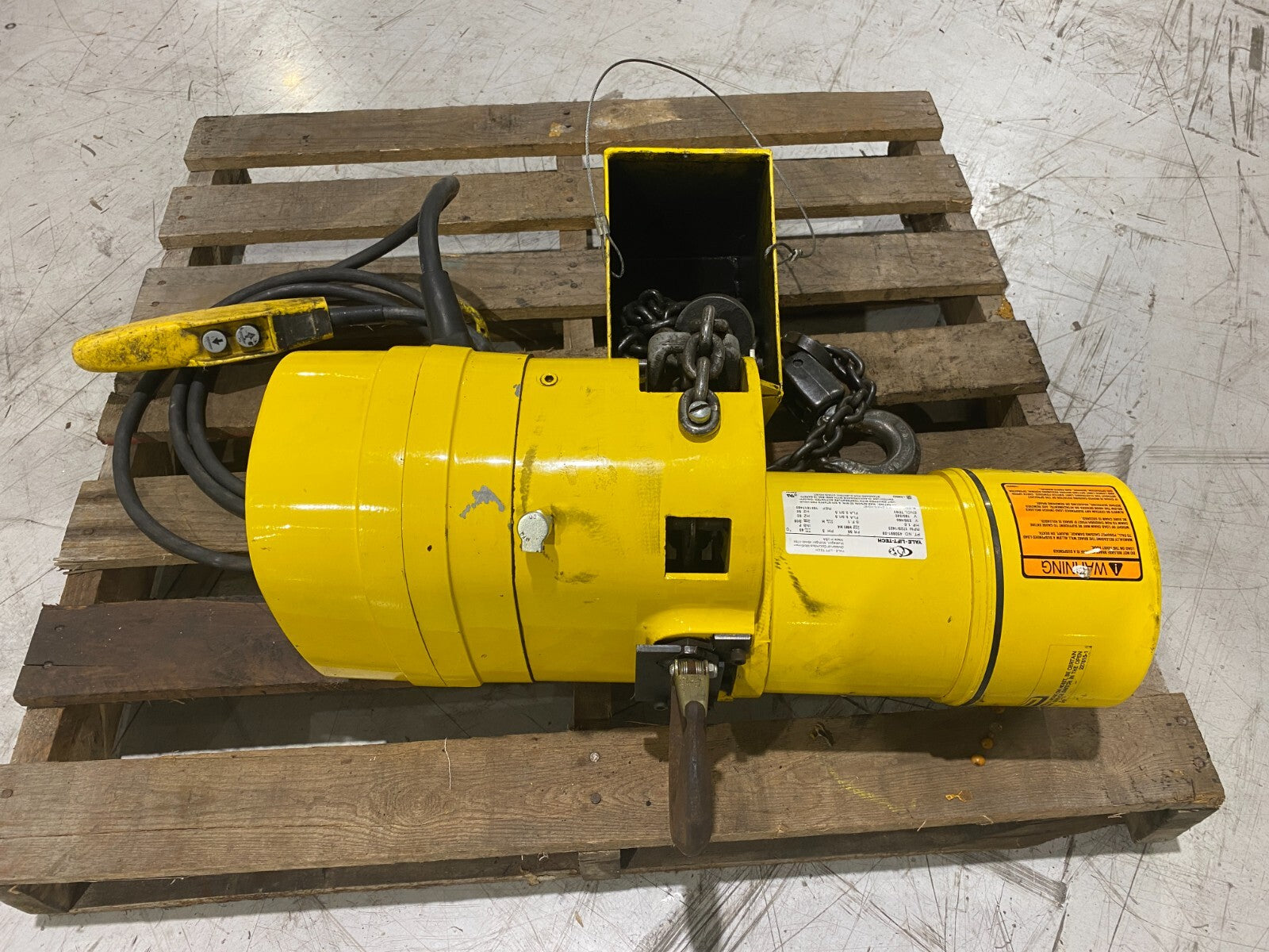 Yale Lift-Tech BEHC0116 ManGuard Budgit Electric Chain Hoist 1-Ton Capacity 1HP - Maverick Industrial Sales