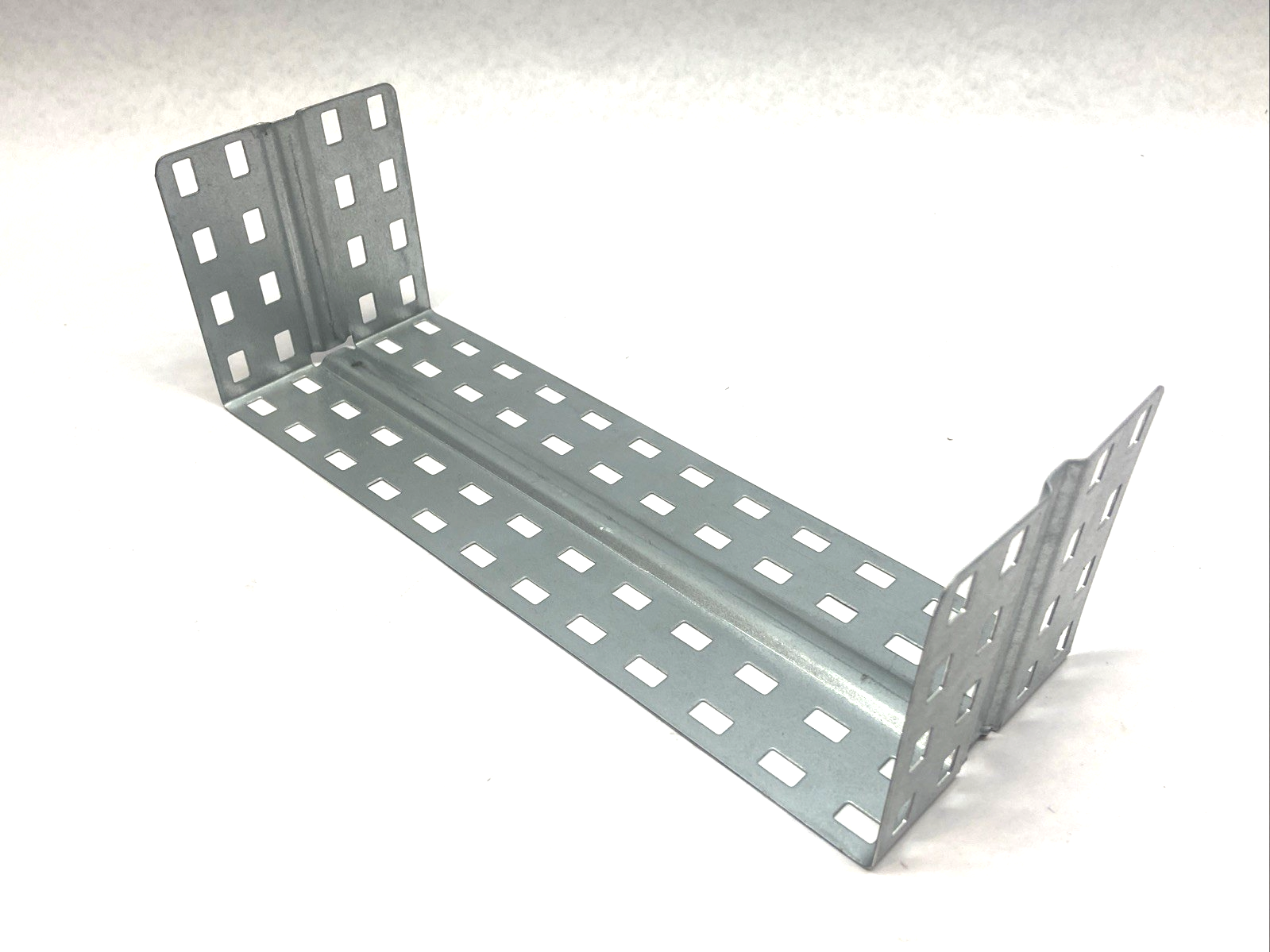 RV 110.300 E3 | Niedax Splice Plate Cable Tray - New – Open box - Maverick Industrial Sales