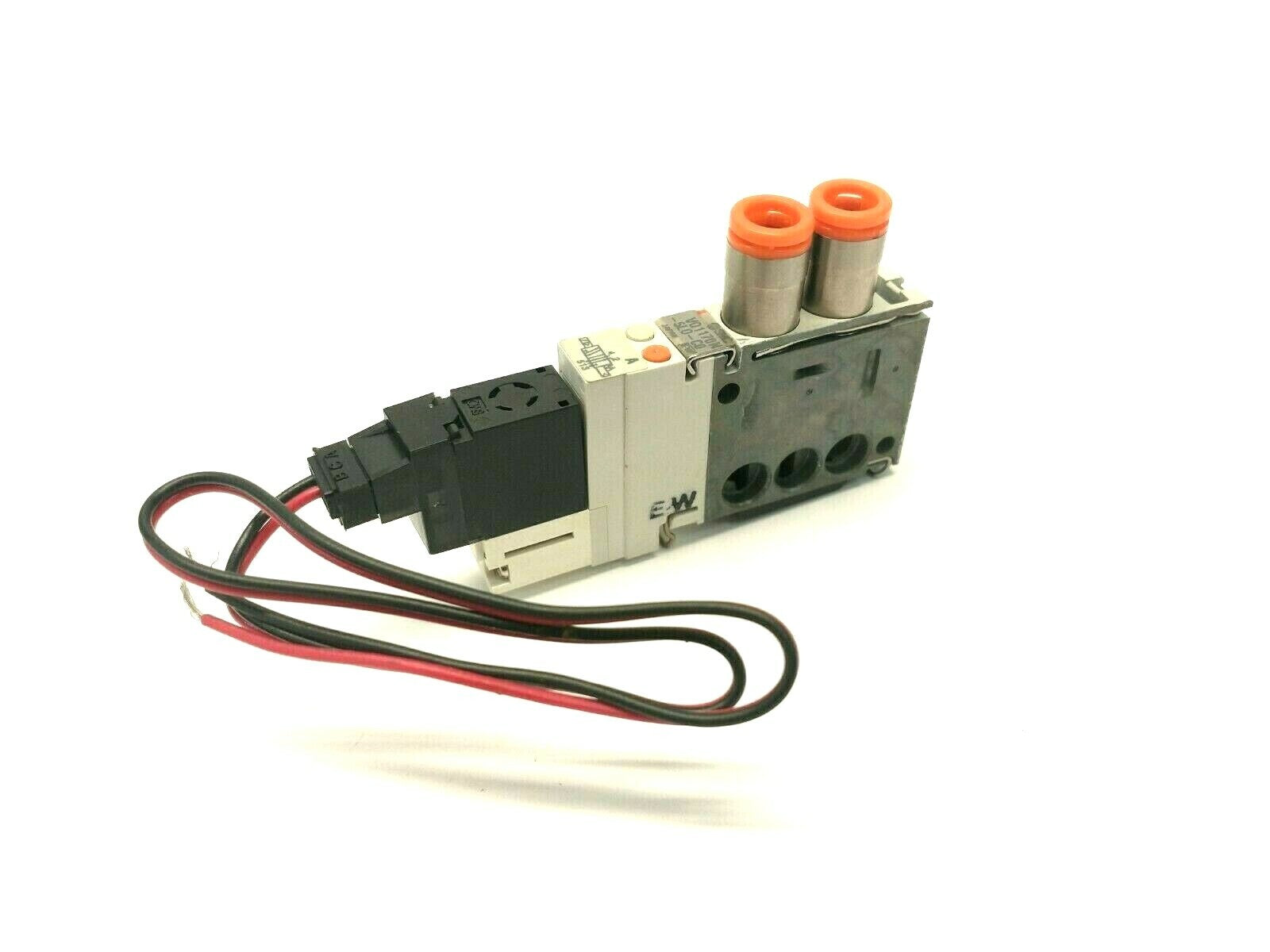 SMC VQ1170N-5LO-C0 Solenoid Valvve 24 VDC 1/4 NPT - Maverick Industrial Sales