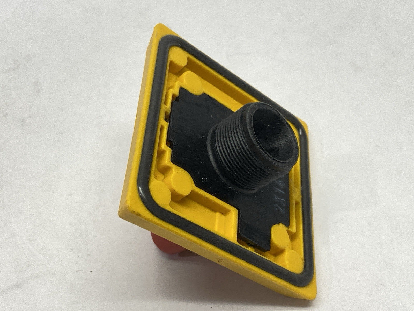 OHYS2AJ | ABB Disconnect Load Switch Handle Red/Yellow 1SCA105296R1001 - Used - Maverick Industrial Sales