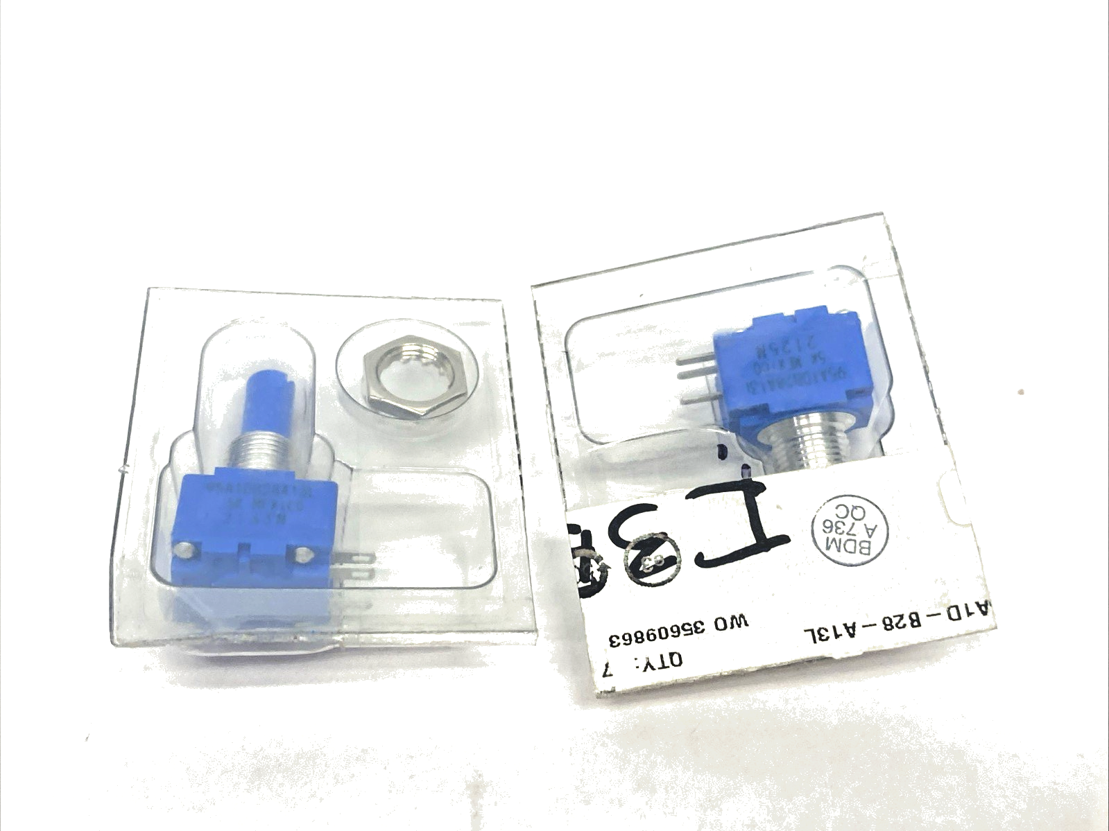 95A1DB28A13L | Bourns Potentiometer 5k Ohm 1 Gang Linear Panel Mount LOT OF 2 - New – Open box - Maverick Industrial Sales