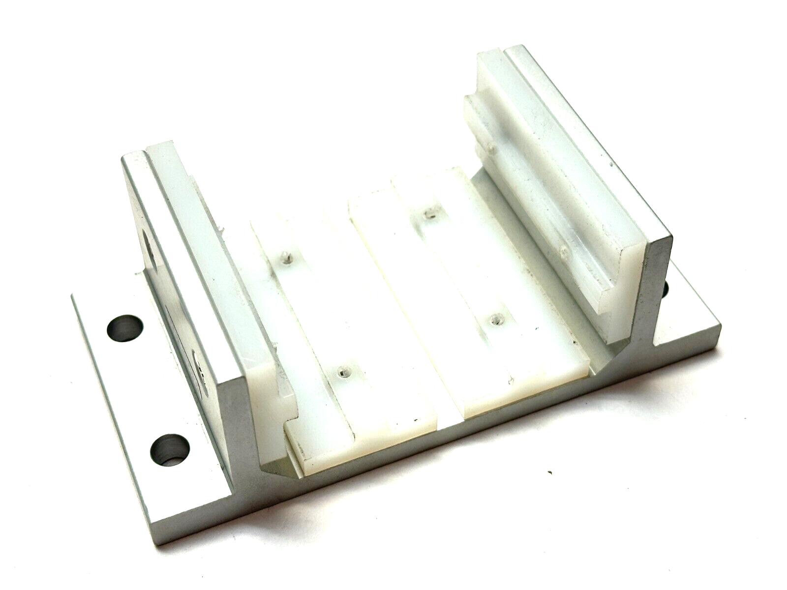 6823 | 80/20 Double Flange Short Standard Linear Bearing 15 Series, 4 Slot Mount - Used - Maverick Industrial Sales