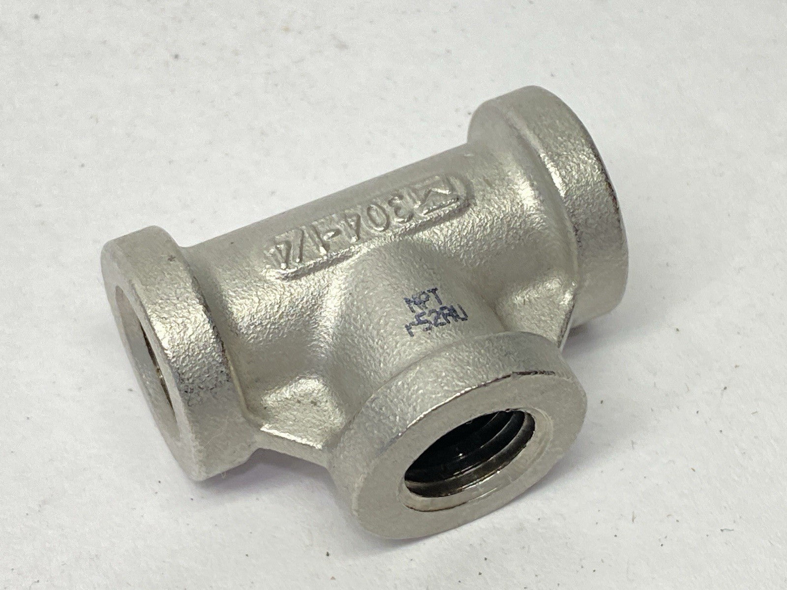 304-1/4" NPT Tee Fitting 1/4" NPT SS LOT OF 2 - Maverick Industrial Sales