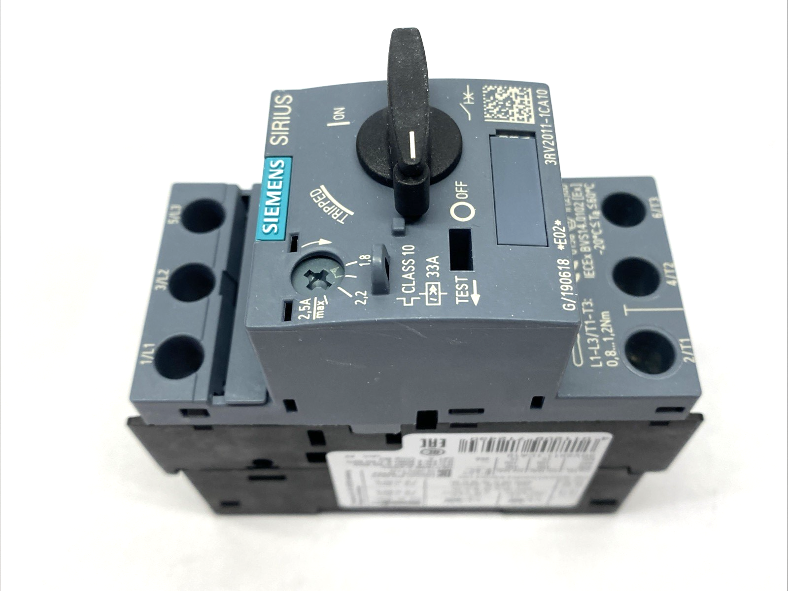 Siemens 3RV2011-1CA10 SIRIUS Circuit Breaker 1,8-2,5A 400V 27-32A - Maverick Industrial Sales
