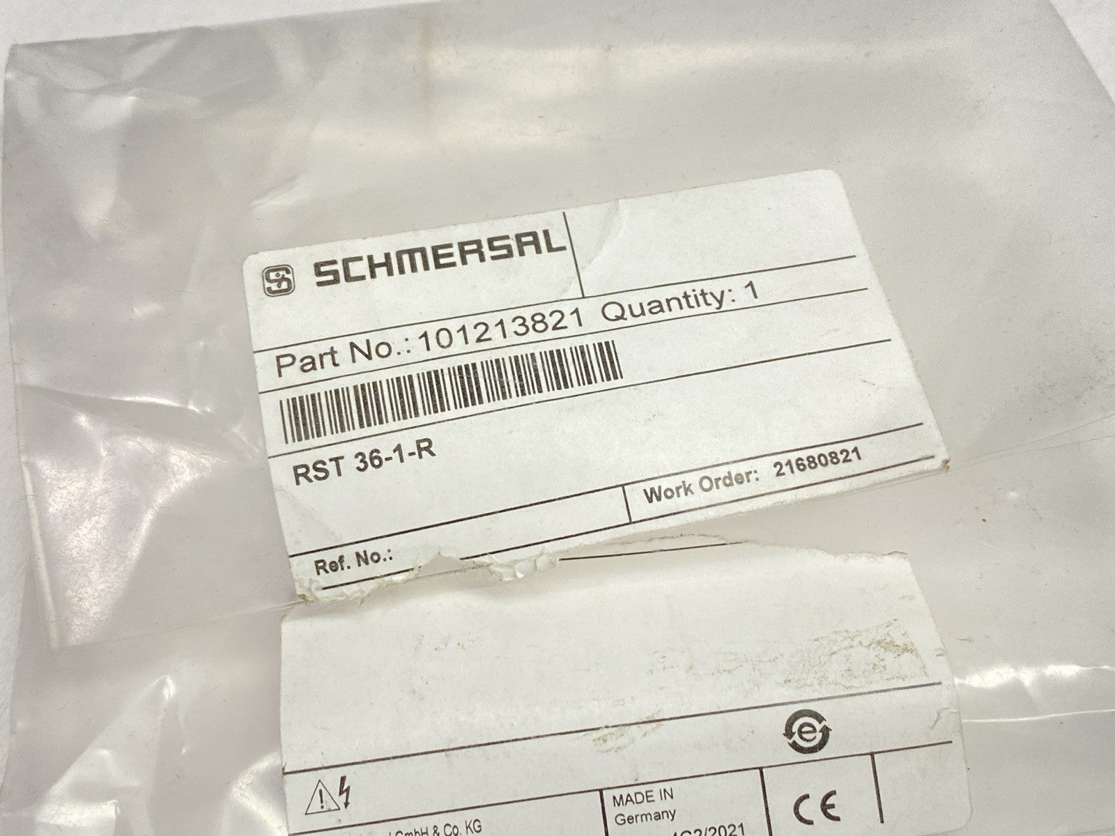 Schmersal 101213821 Magnetic Latching Safety Sensor Actuator RST 36-1-R - Maverick Industrial Sales