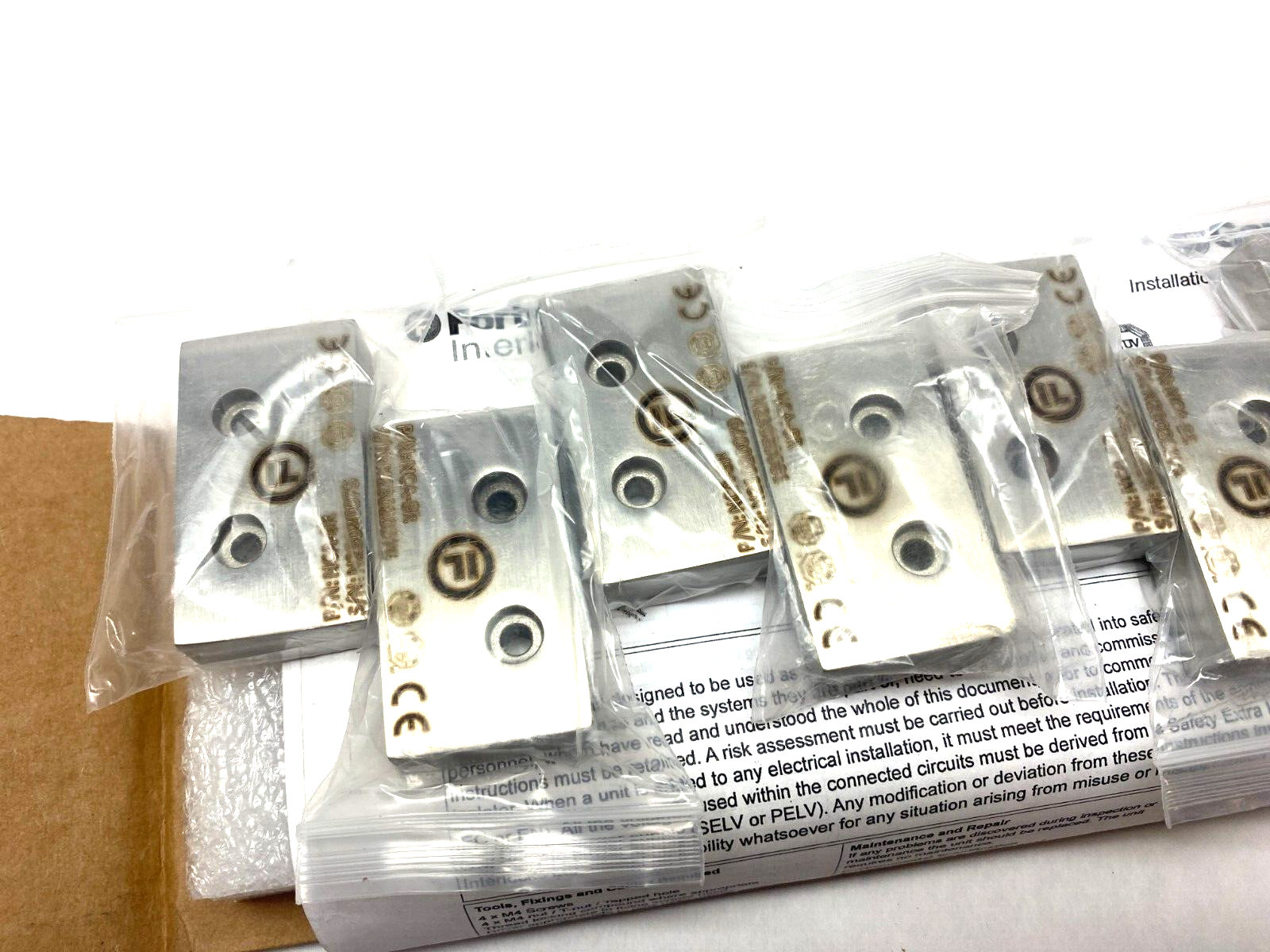 Fortress Interlocks NCA-SR Coded Non-Contact Safety Switch NCS Series PKG OF 9 - Maverick Industrial Sales