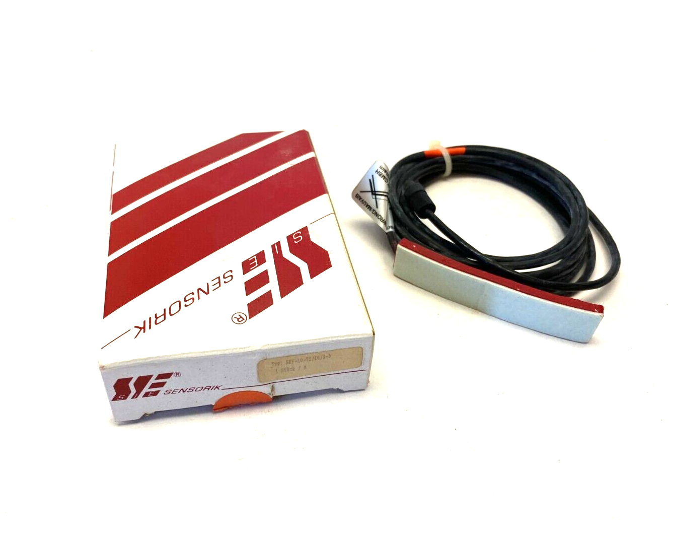 SIE Sensorik SKF-10-72/16/3-b Adhesive Capacitive Sensor 10mm Range - Maverick Industrial Sales