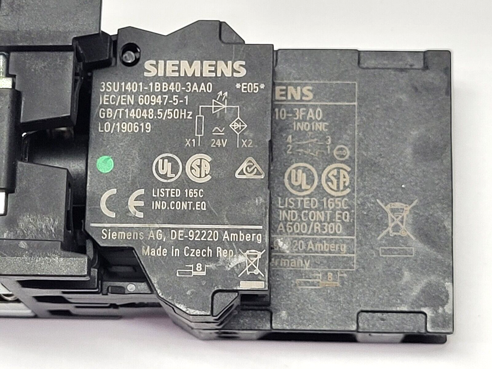 Siemens 3SU11520AB403F Pushbutton Switch - Maverick Industrial Sales