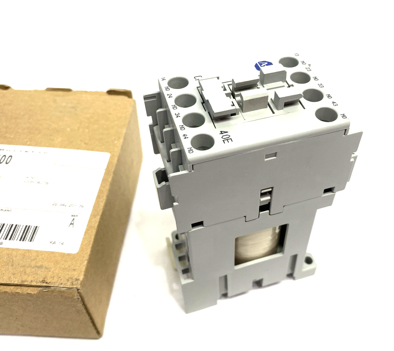 700-CF400ZD | Allen Bradley Ser. A Industrial Control Relay 4 NO Contacts - New – Open box - Maverick Industrial Sales