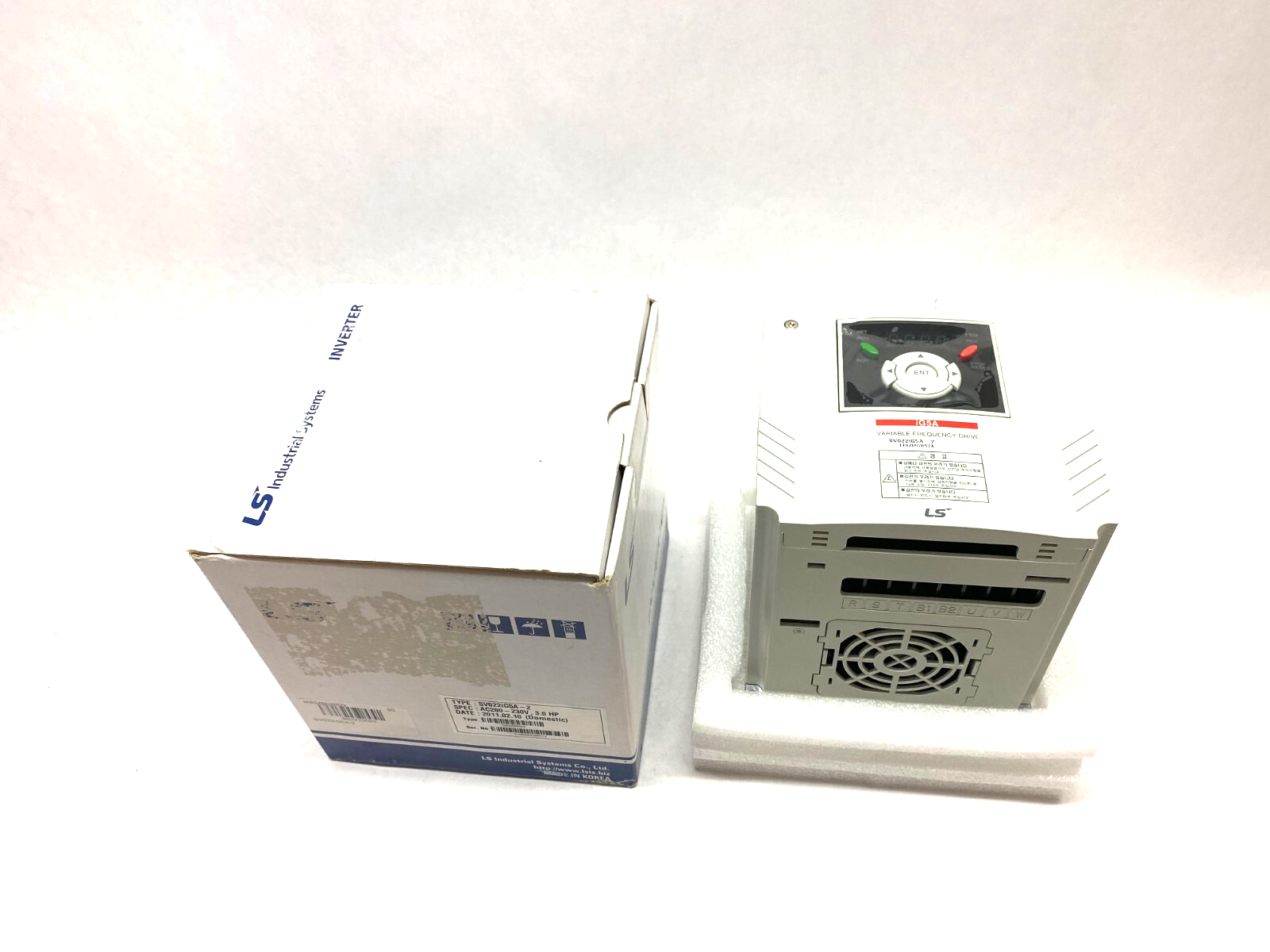 LS Systems SV022iG5A-2 Variable Frequency Drive 3HP AC200-230V - Maverick Industrial Sales