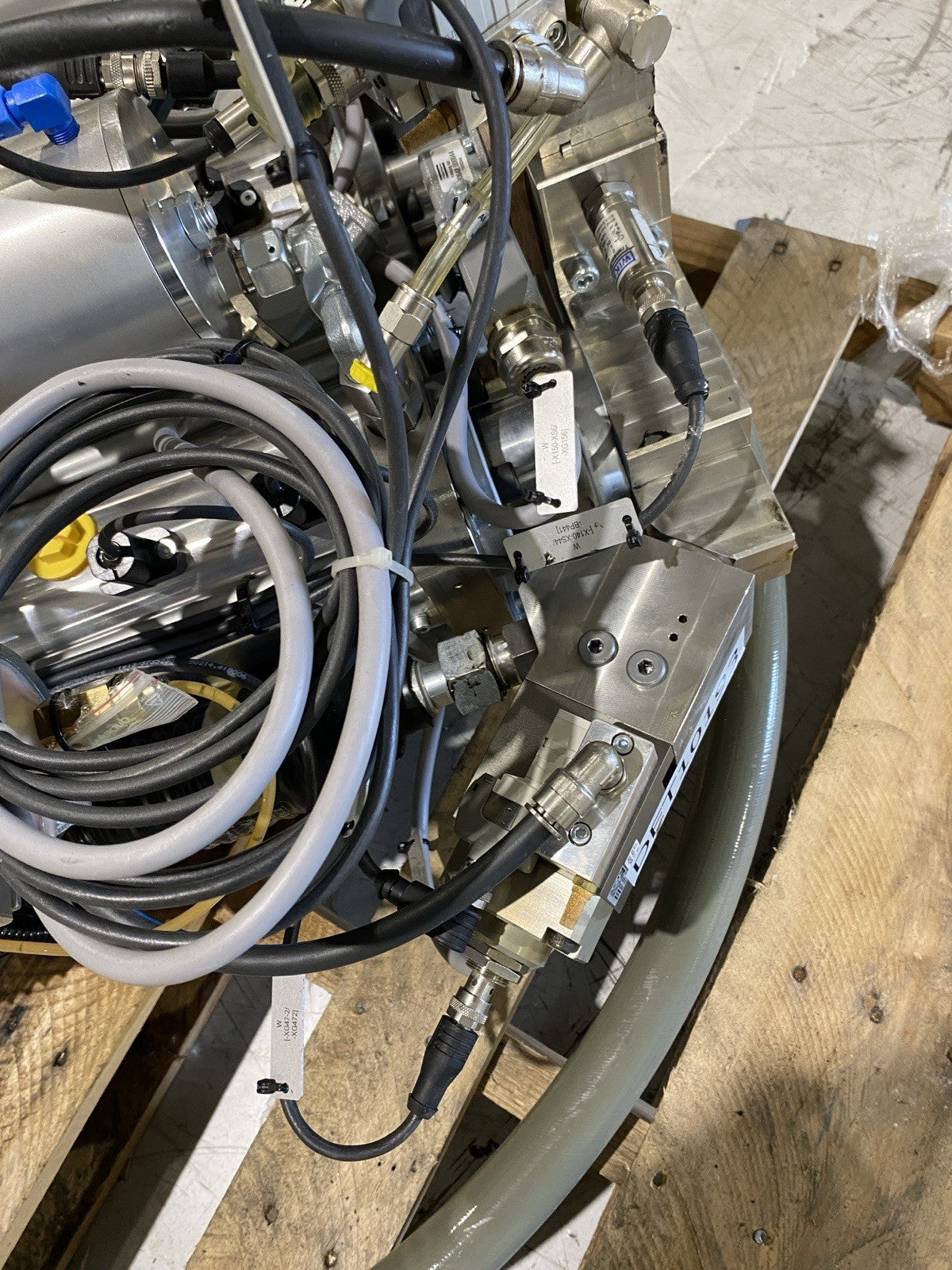 83724.000045 | Atlas Copco SCA Dispenser Meter - Used - Maverick Industrial Sales