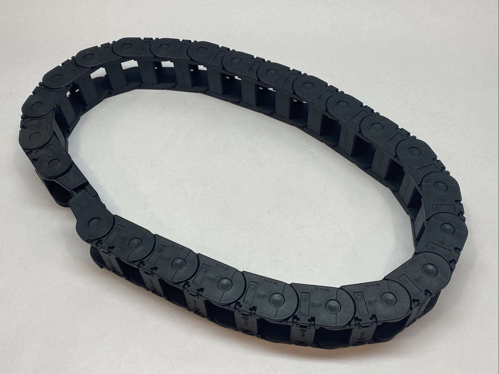 Igus 250.03.100 Energy-Chain Cable Carrier 23 Links - Maverick Industrial Sales