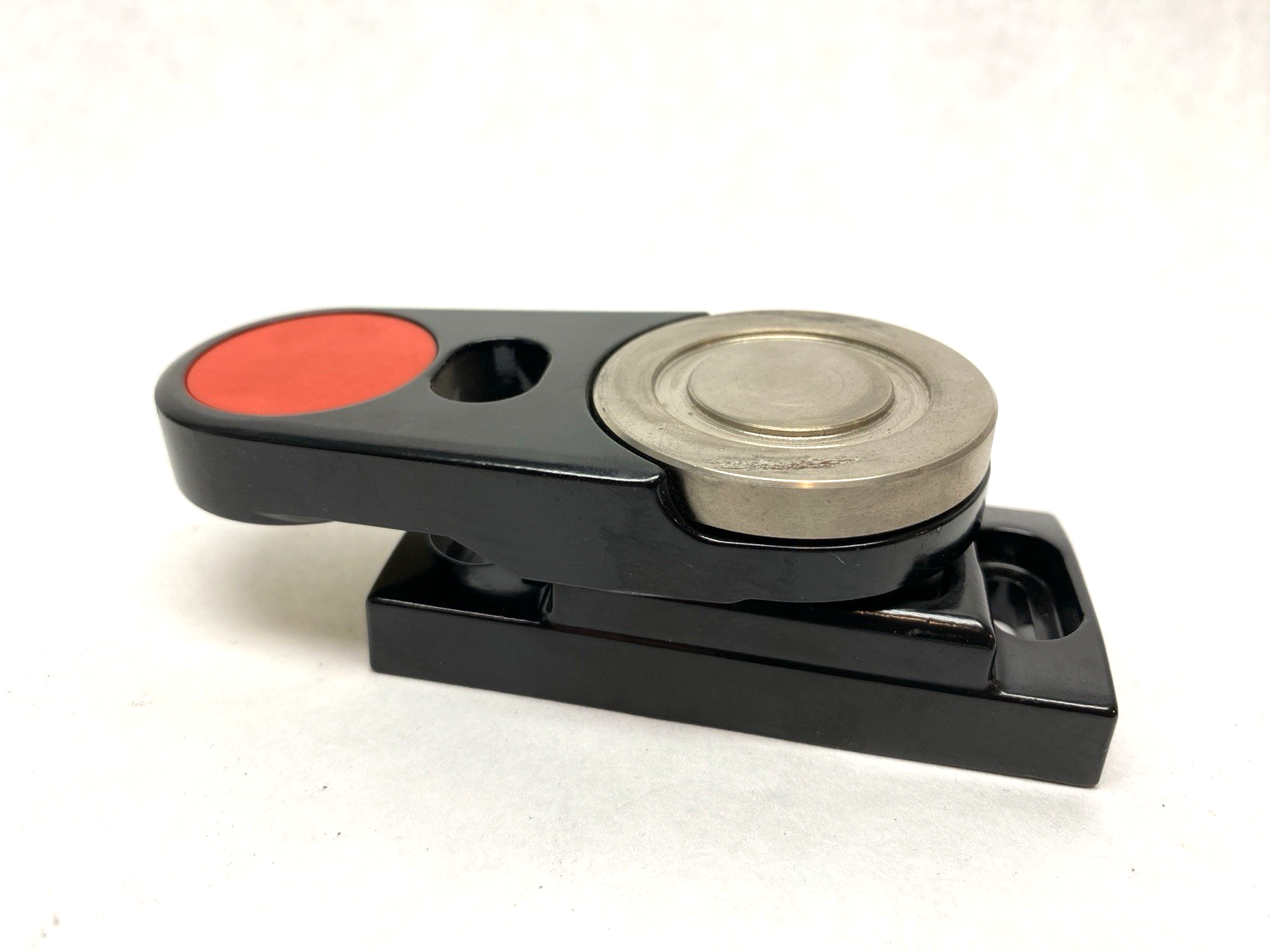 Euchner A-C40-113869 Safety Actuator 113869 - Used - Maverick Industrial Sales