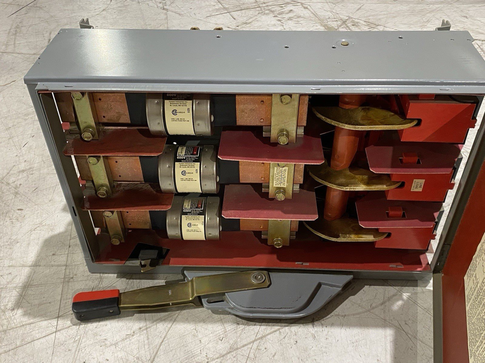 Square D QMB366W Ser. E2 Fusible Panelboard Switch Unit 3-Pole 600A - Maverick Industrial Sales