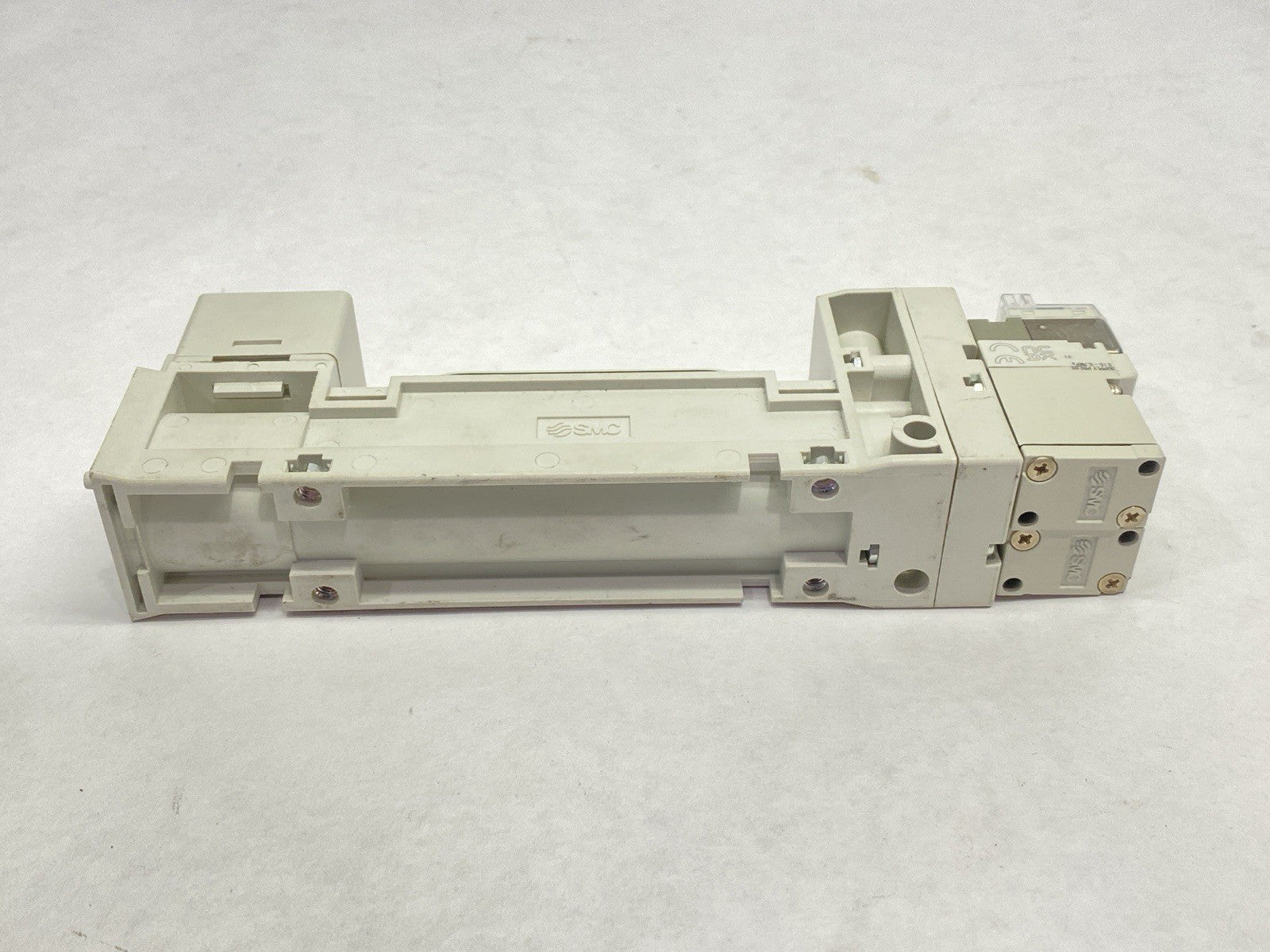 ZL112AN-K15LOZ-DYL | SMC Pneumatic Multistage Ejector - Used - Maverick Industrial Sales