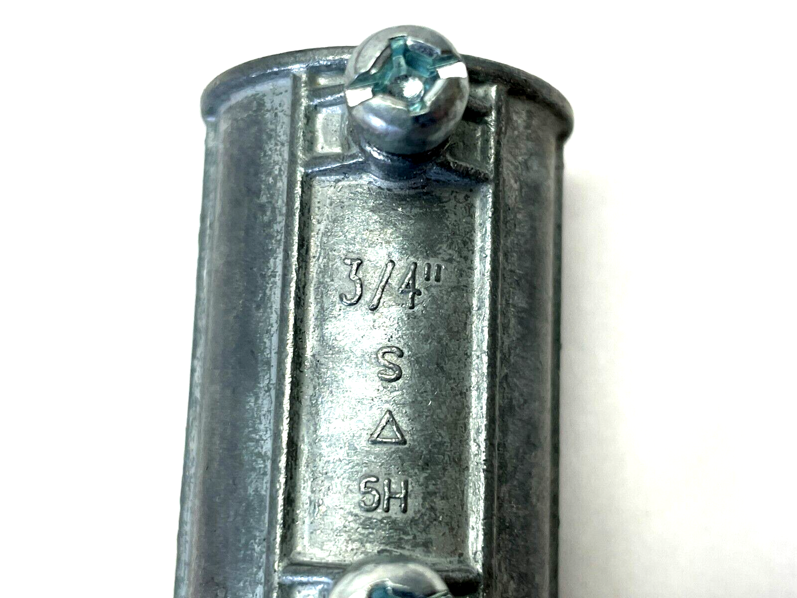 Conduit Coupling 3/4" I.D. LOT OF 4 - Maverick Industrial Sales