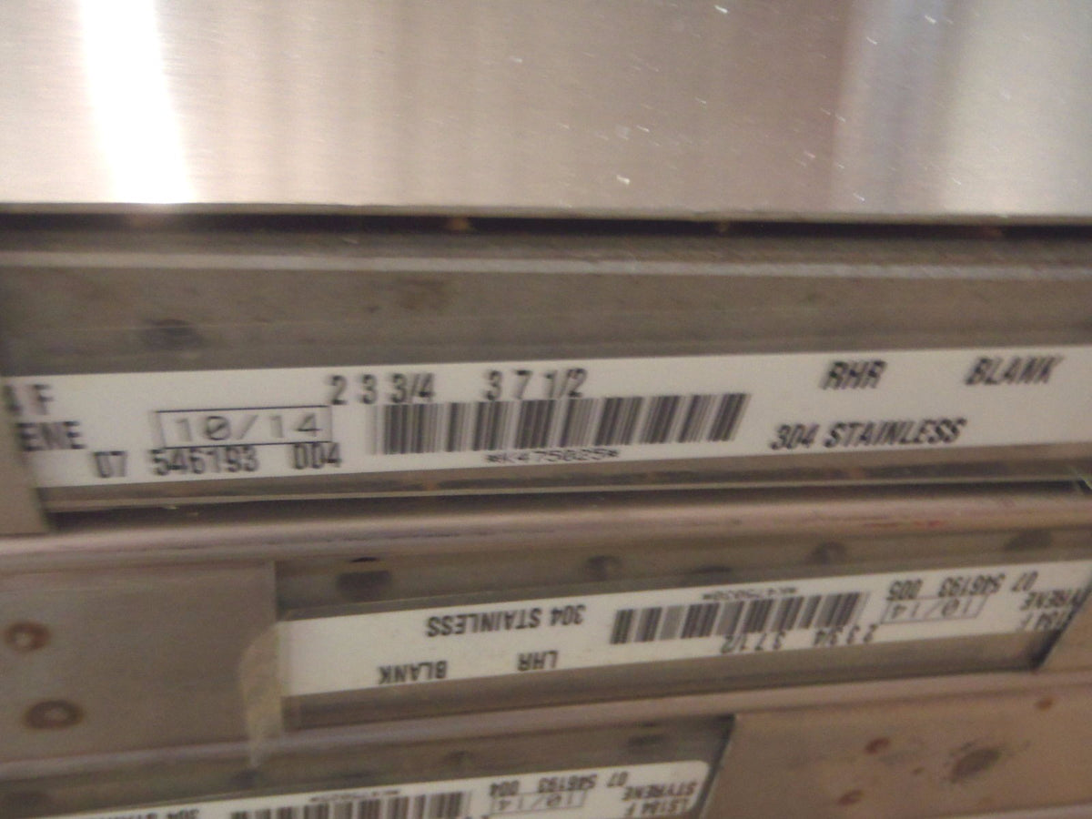 K475025 | Steelcraft RHR 304 Stainless Cabinet Door 23-3/4"W X 37-1/2"H - Used - Maverick Industrial Sales
