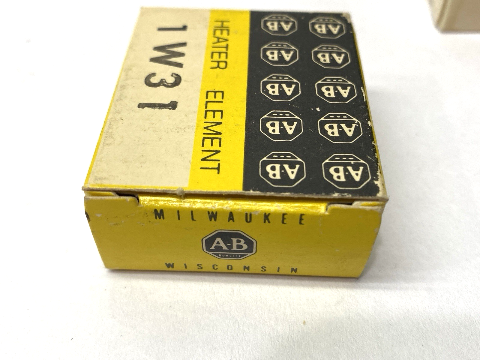 Allen Bradley W31 Heater Element LOT OF 3 - New - Maverick Industrial Sales