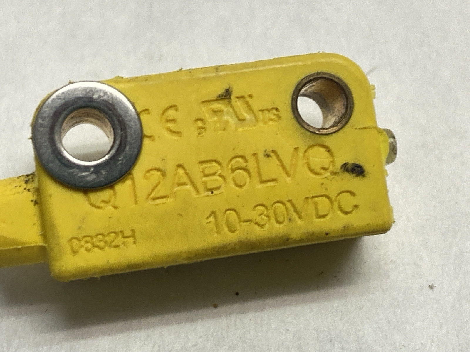 47718071