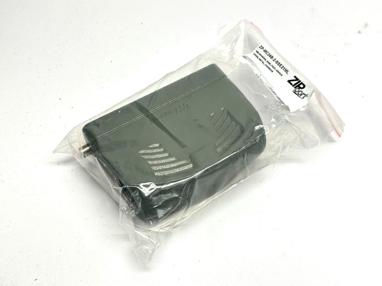 ZIPport ZP-MC24B-2-SSE21ML 24B Housing Side PG21 Single Lever Metal Oversize - Maverick Industrial Sales
