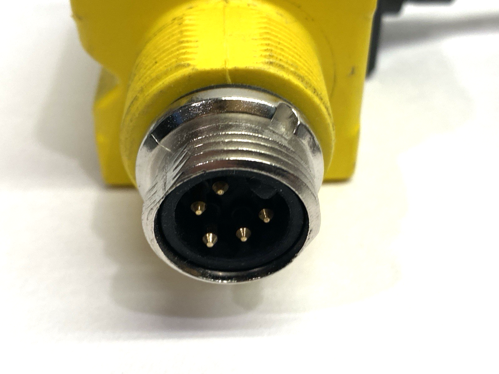 Q45R3RFQ | Banner Photoelectric Sensor 12-250VDC 24-250VAC 54311 - Used - Maverick Industrial Sales