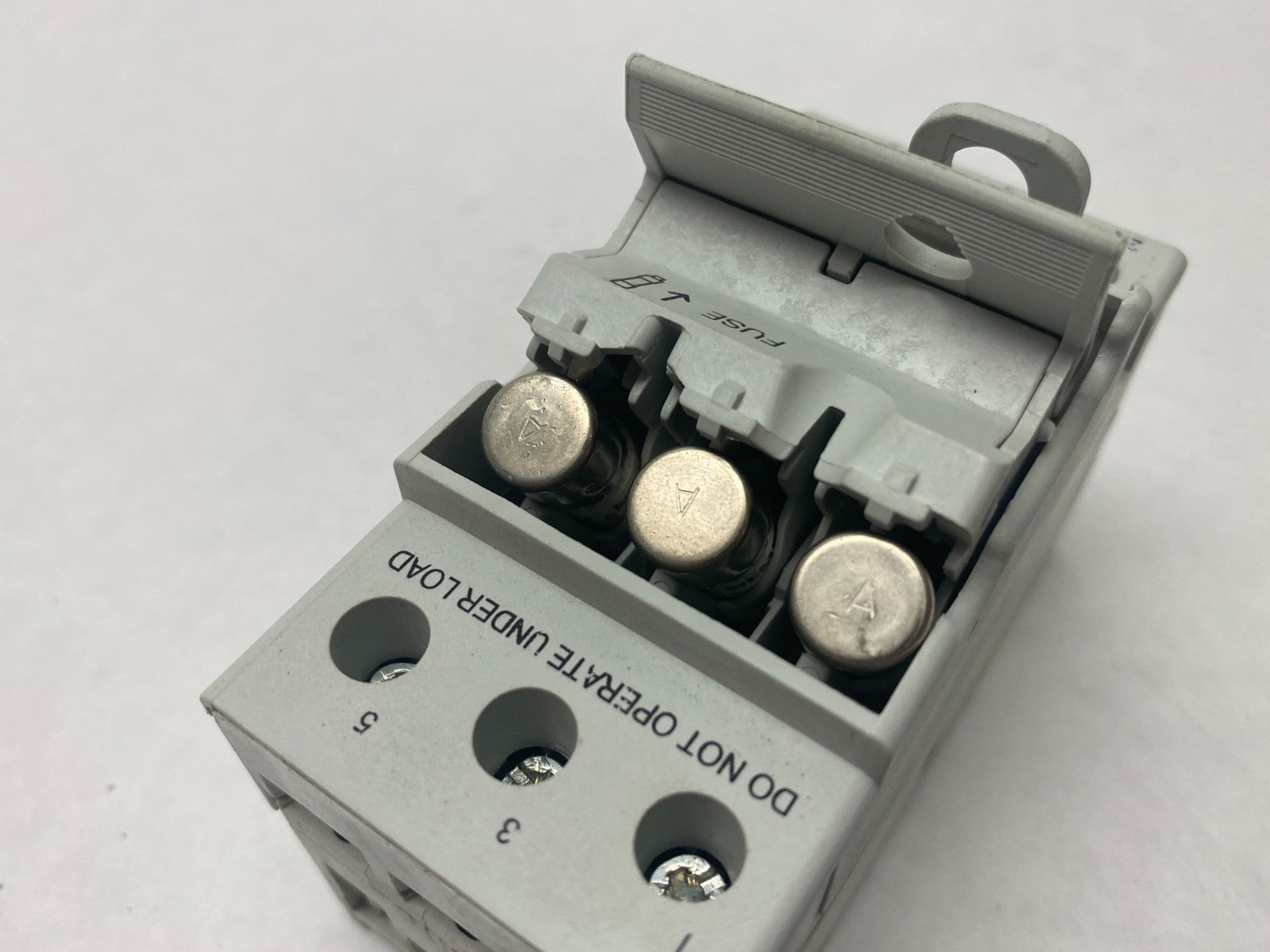 Siemens 3NW7534-1HG Fuse Holder Class CC 3-Pole MISSING TERMINAL COVER - Maverick Industrial Sales