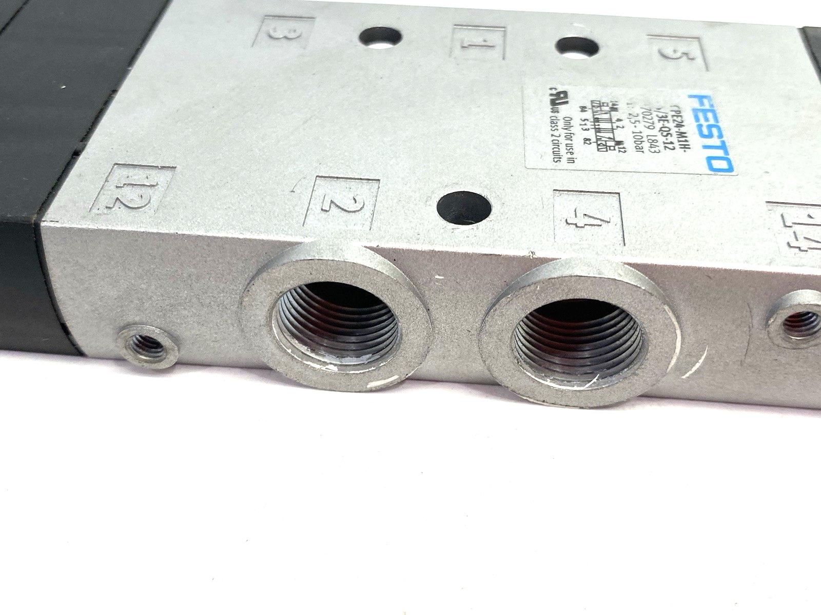 CPE24-M1H-5/3E-QS-12 | Festo Piston Gate Solenoid Valve, 5/3 Exhausted, 170279 - Used - Maverick Industrial Sales